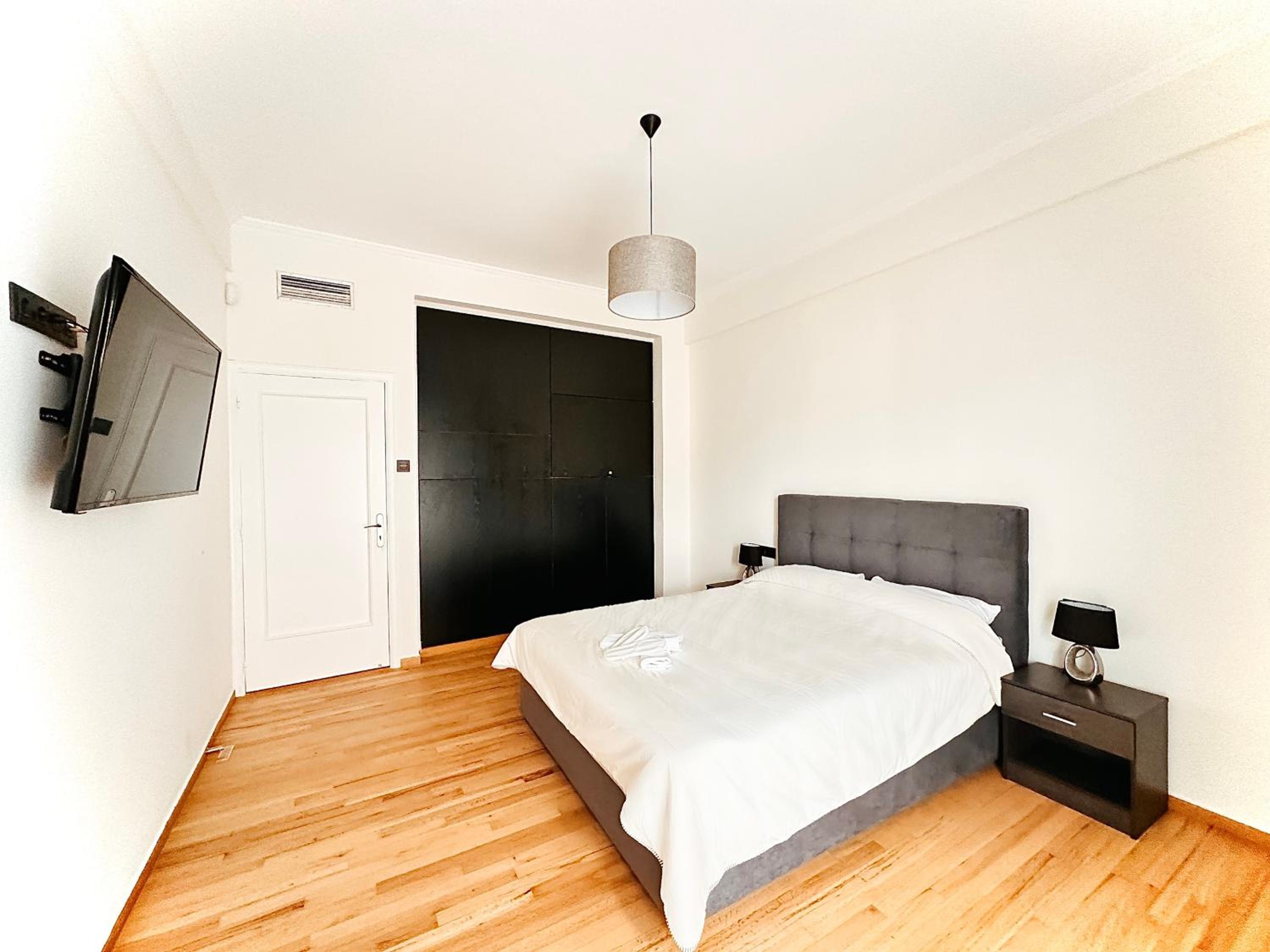 Two-Bedroom Apartment photo 2