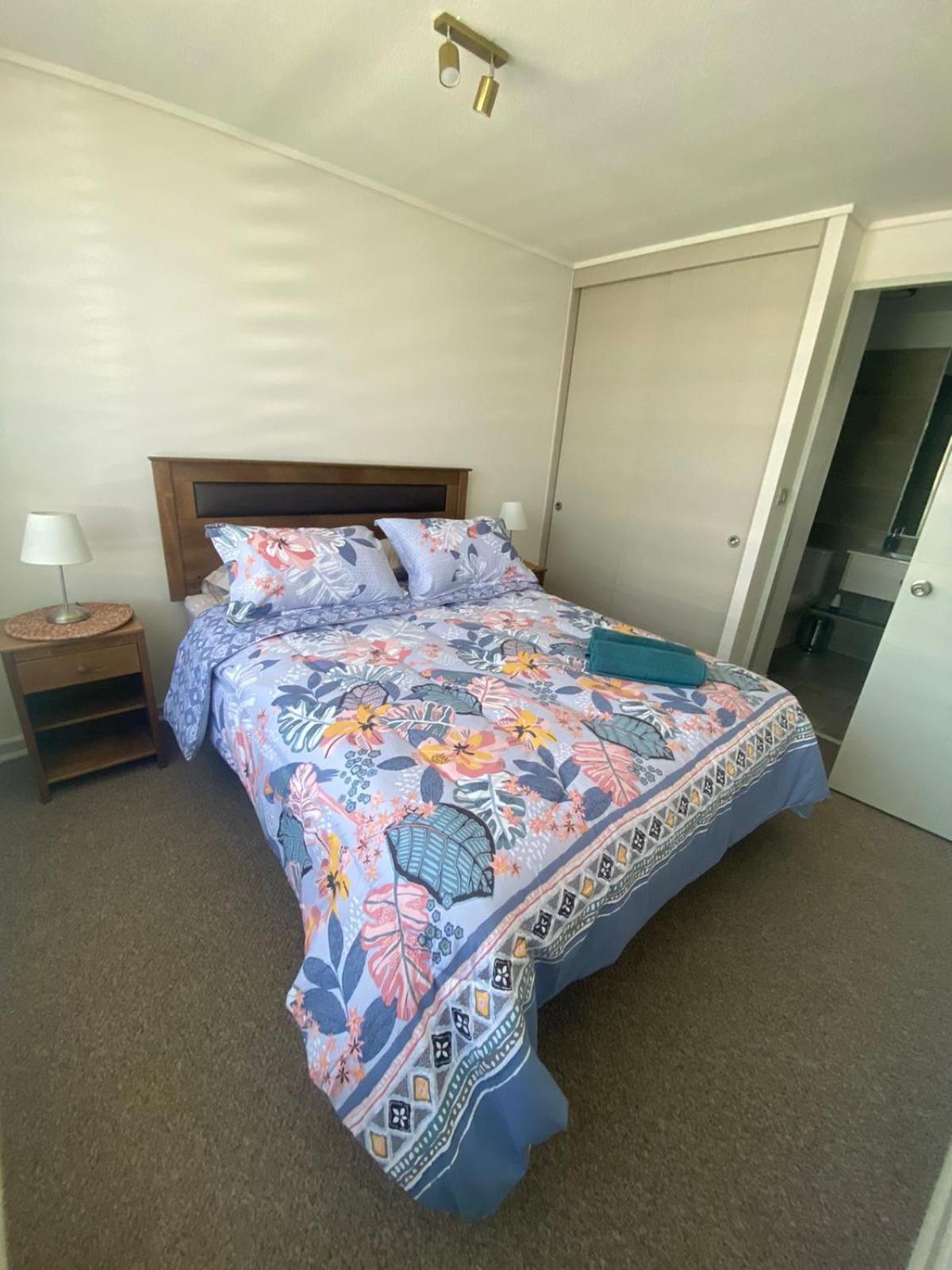 Two-Bedroom Apartment photo 2