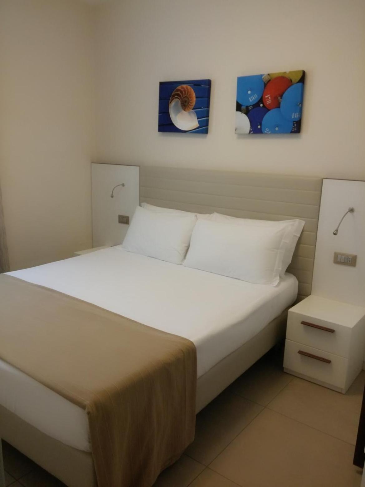 Mini Suite