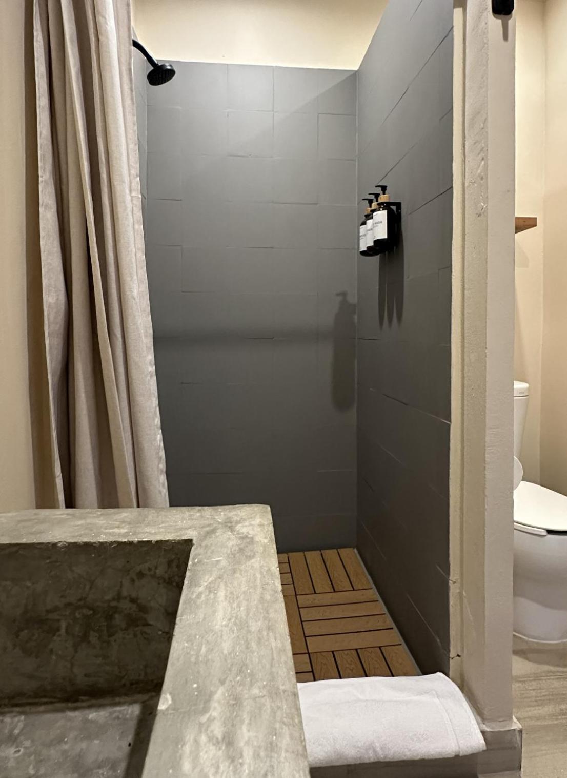 Deluxe Quadruple Room photo 3