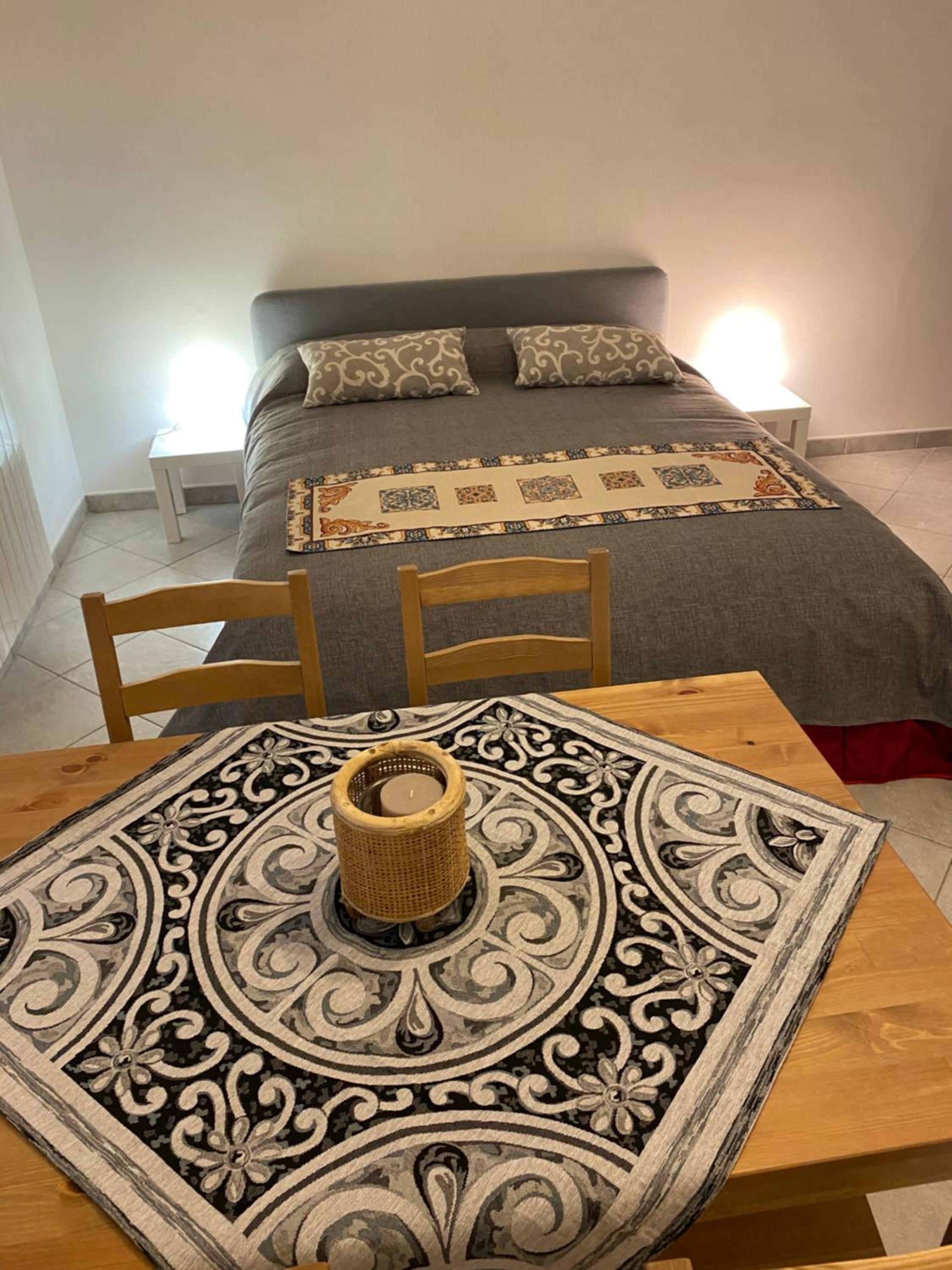 One-Bedroom House photo 1