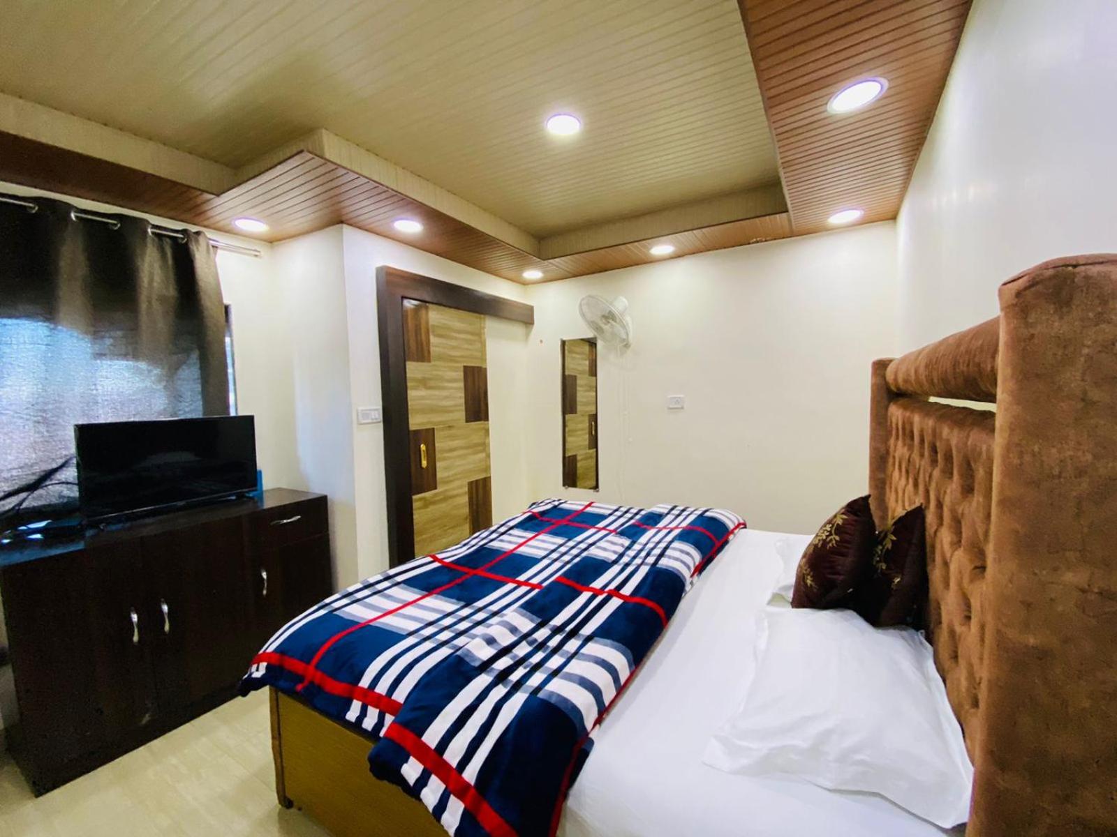 Villa - Photo 4