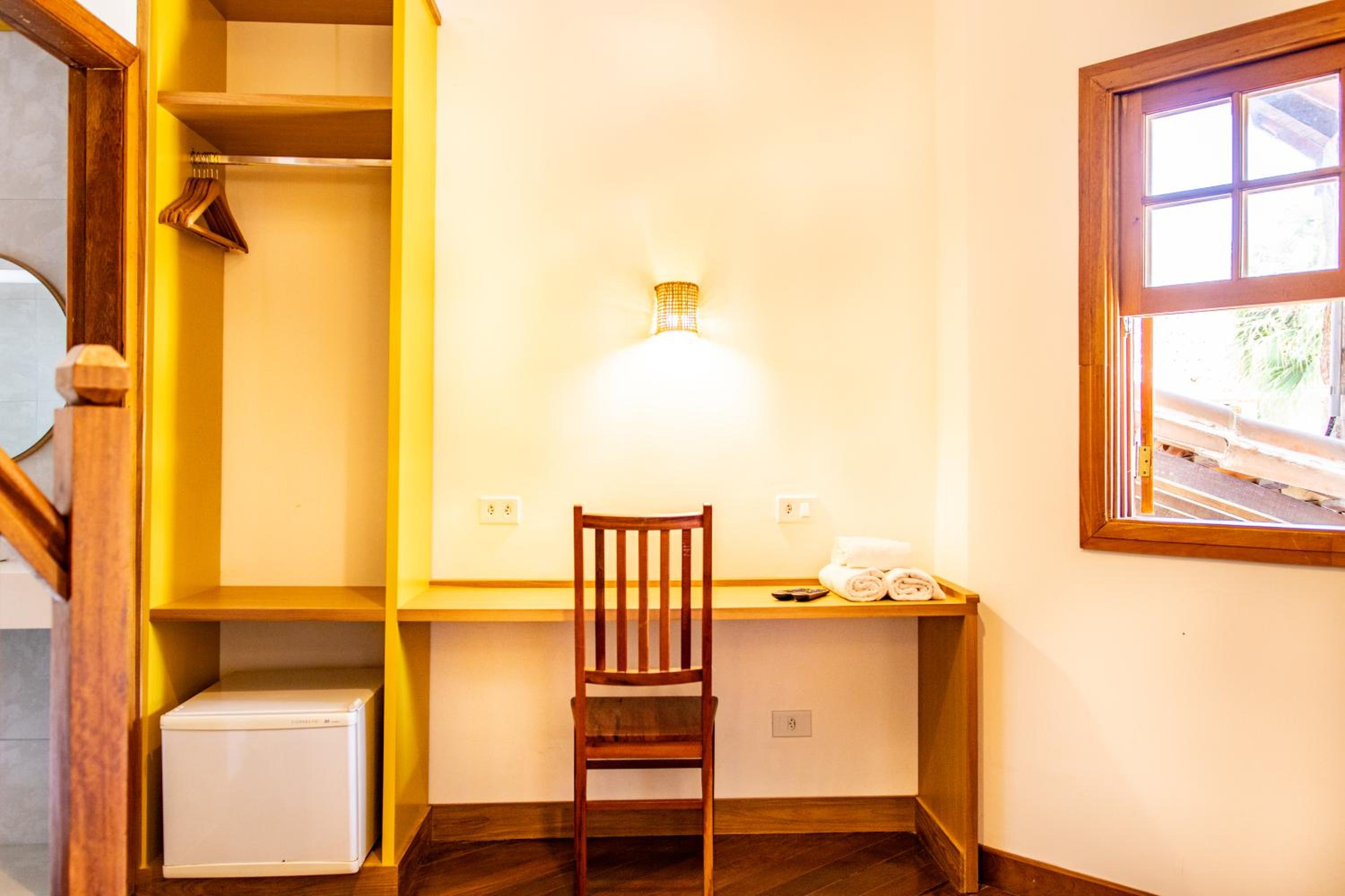 Luxury Quadruple Room - Photo 13