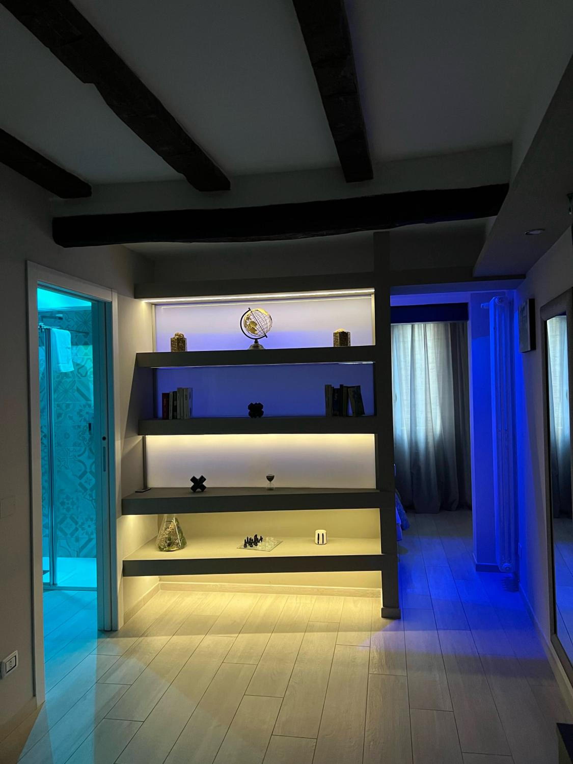 One-Bedroom Apartment - Photo 24