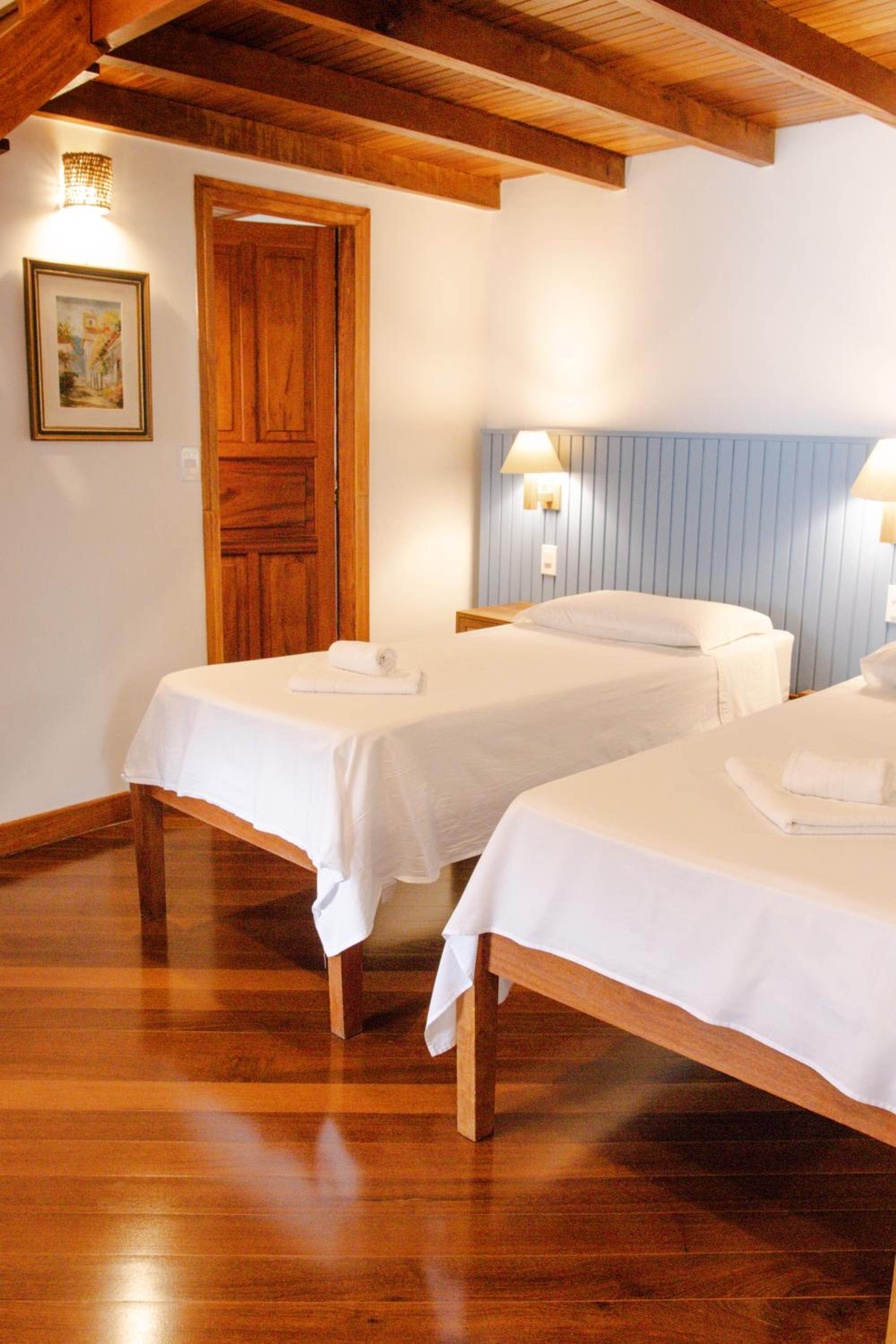 Luxury Quadruple Room - Photo 9