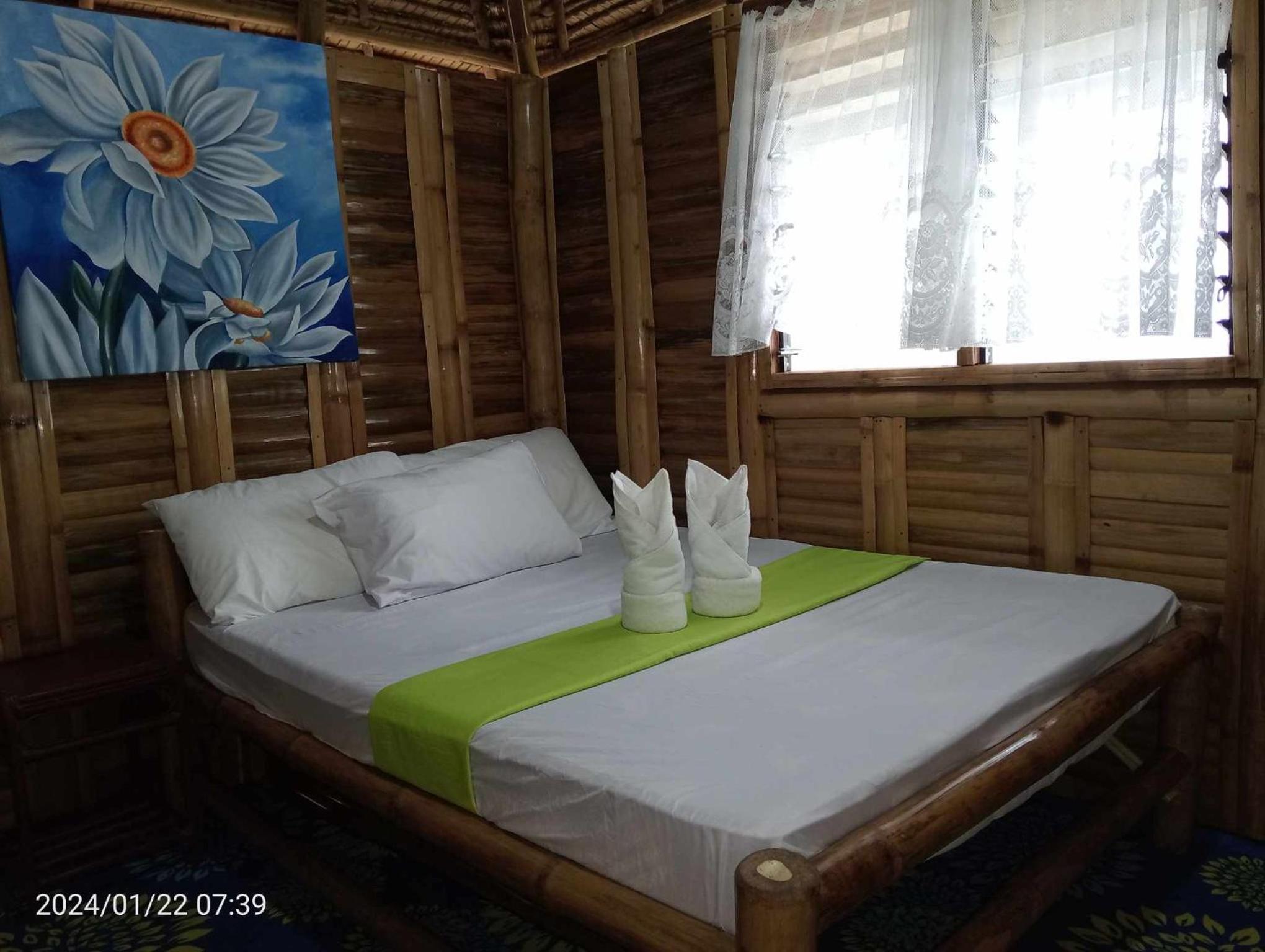 Queen Room with Balcony