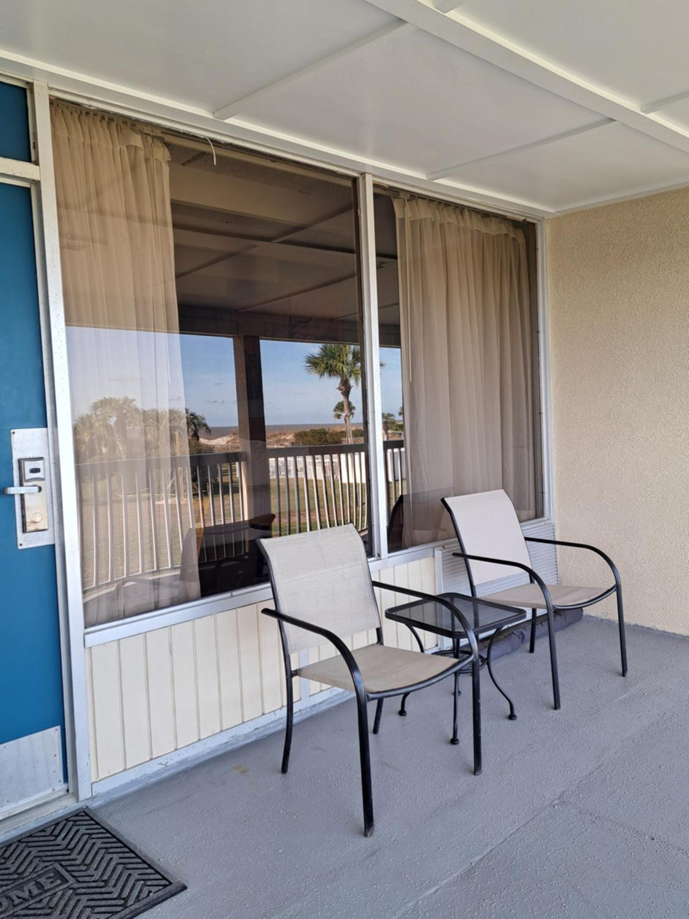 2 DOUBLE BEDS - PARTIAL OCEAN VIEW - Photo 2