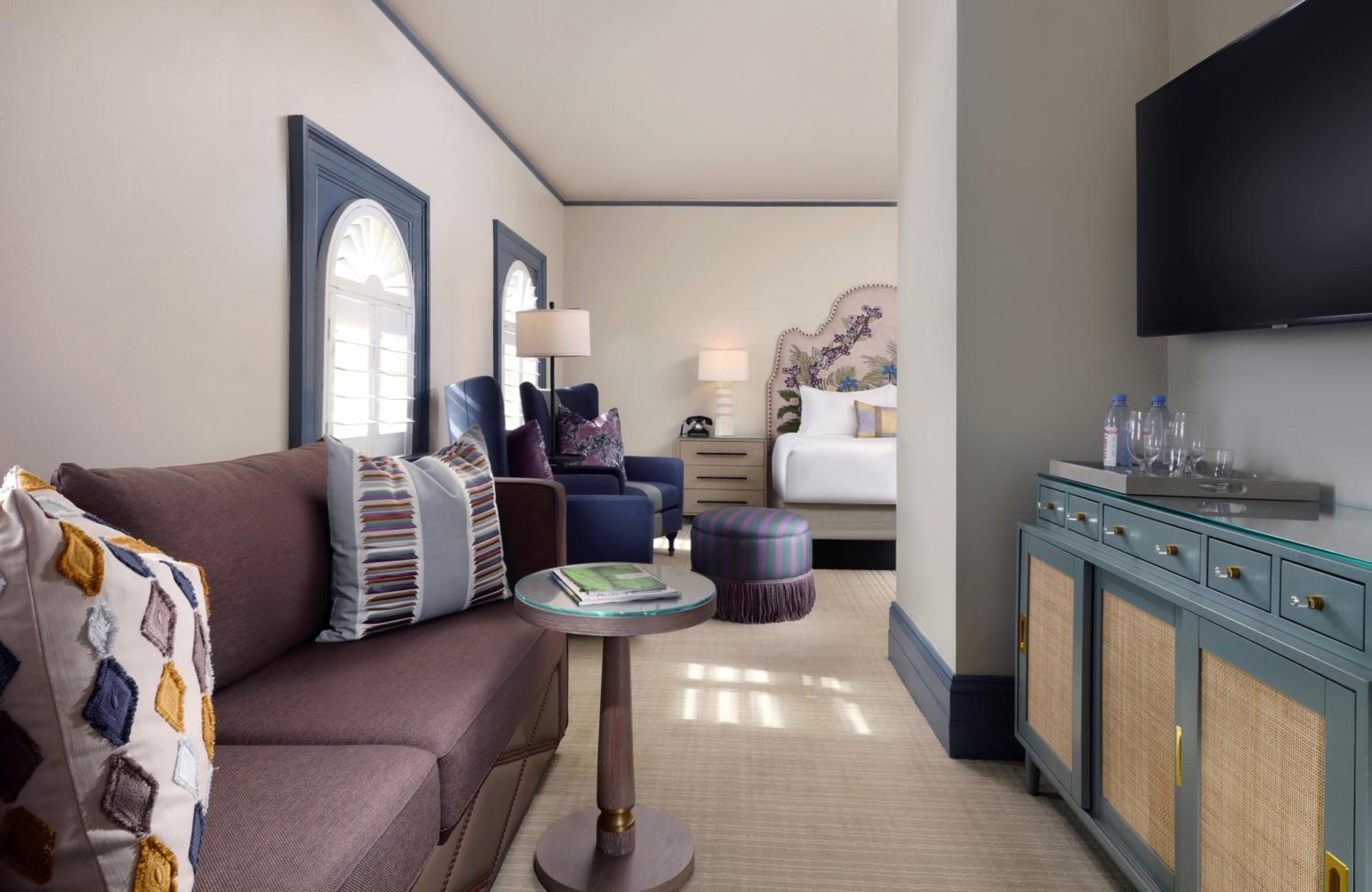 Suite - Photo 3