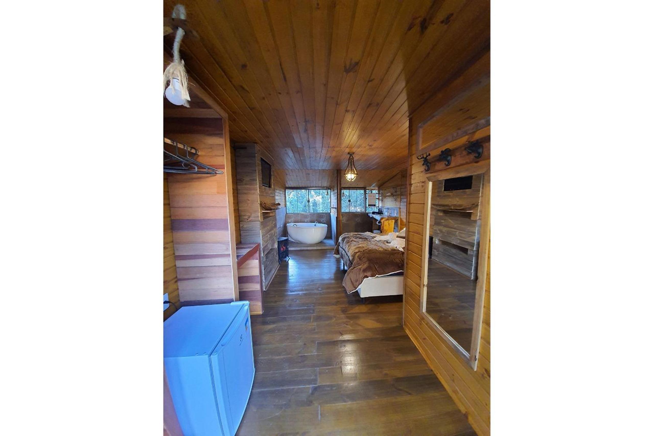 Superior Bungalow with Bathtub Inside the Room