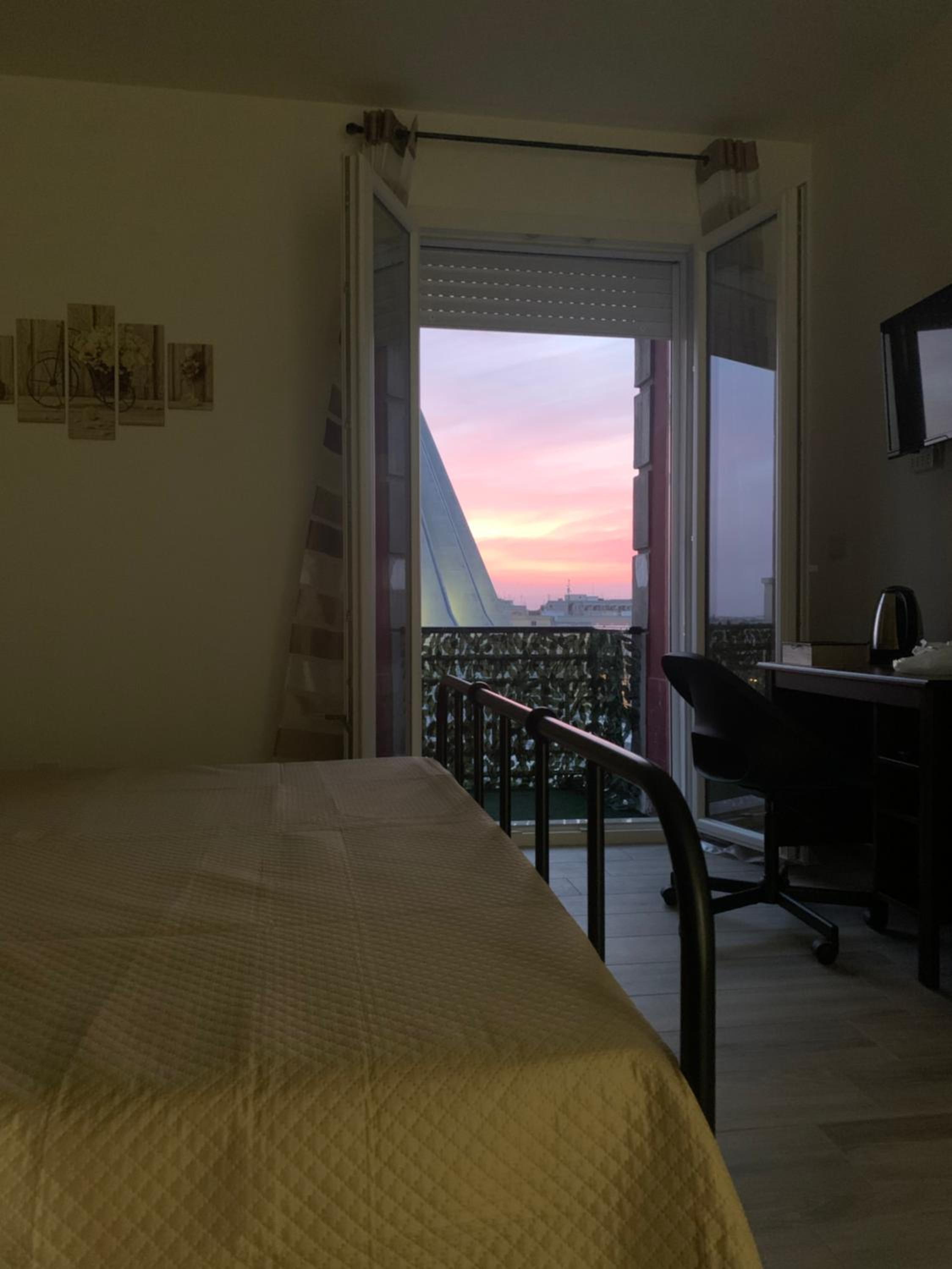 Deluxe Double Room - Photo 4