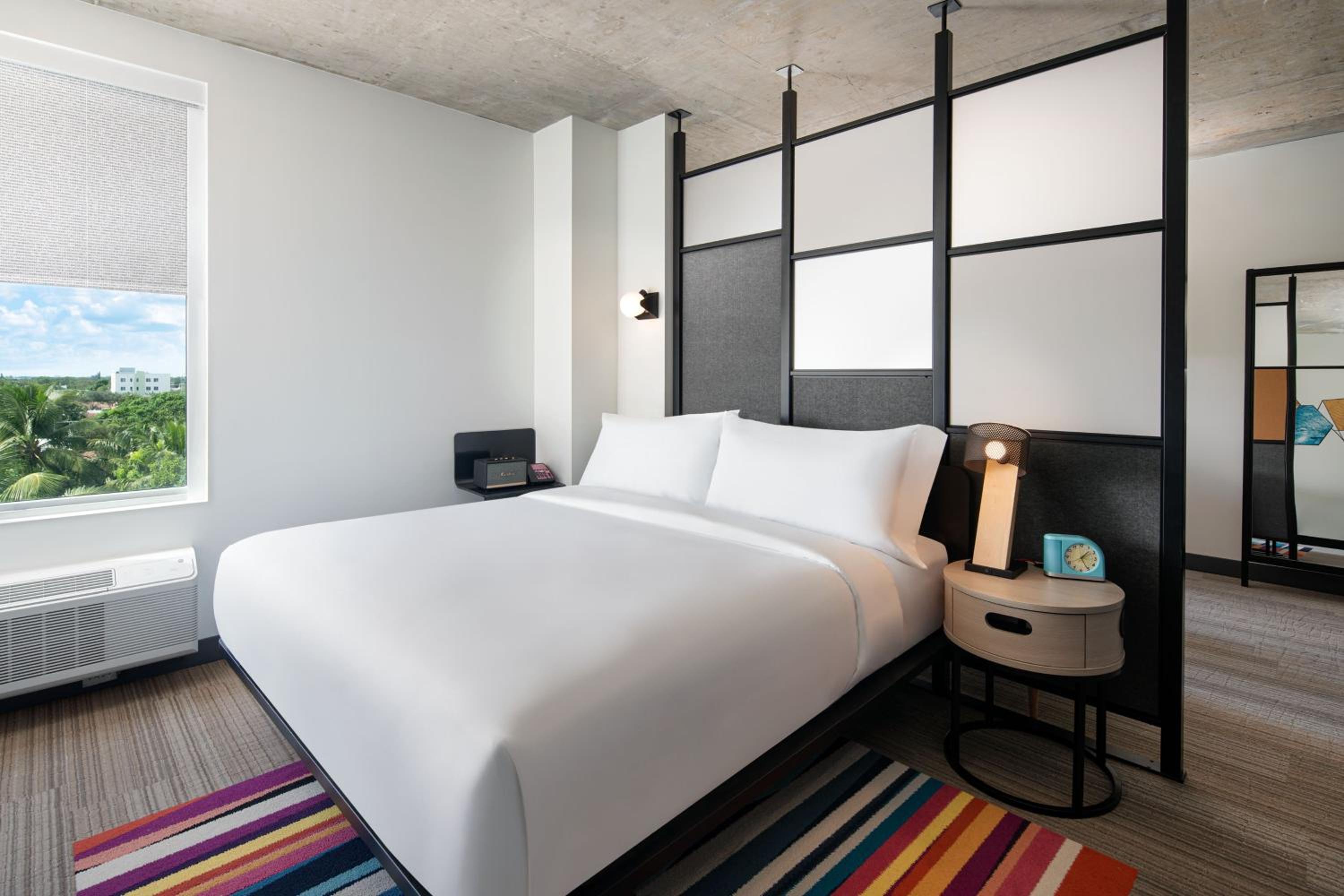 Suite, 1 King, Meerblick