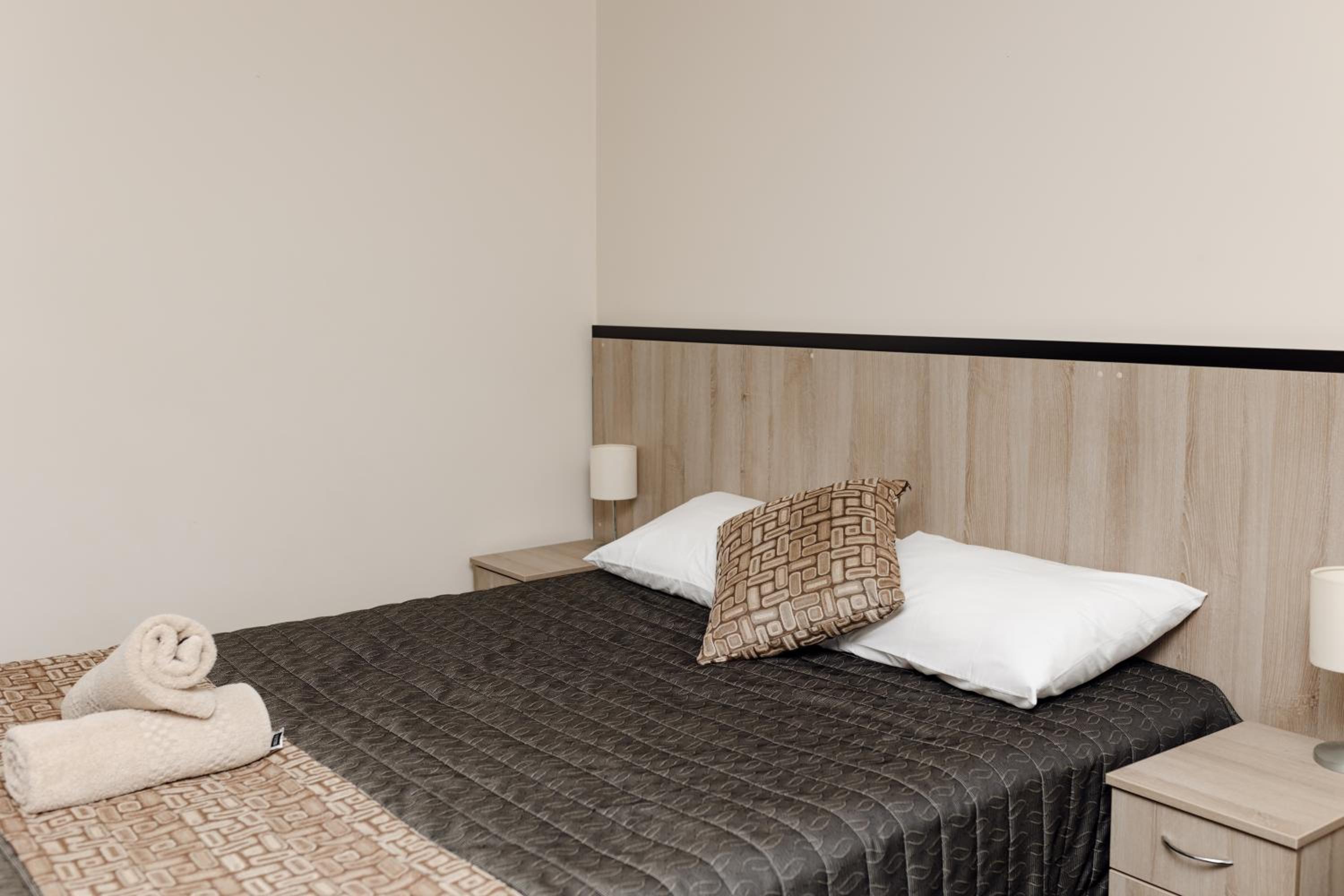Executive Queen Room - Photo 10