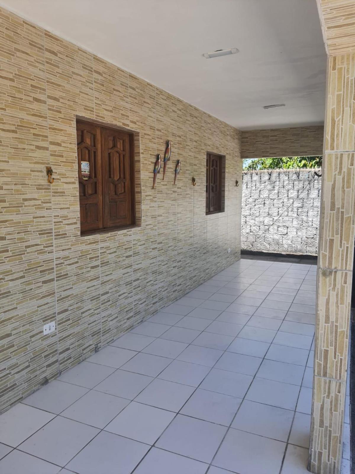Three-Bedroom House photo 3