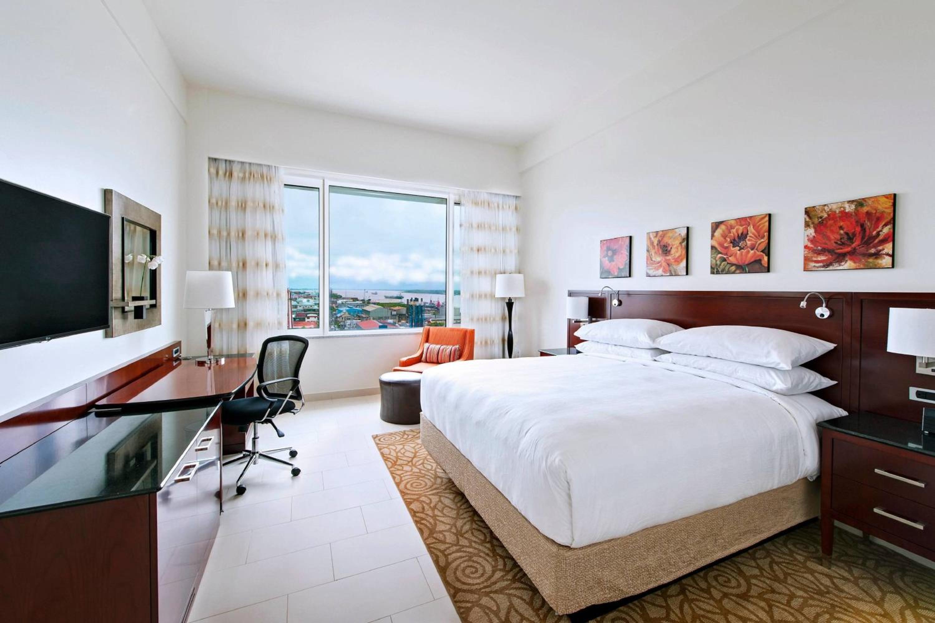Executive King or Double Room with City Views