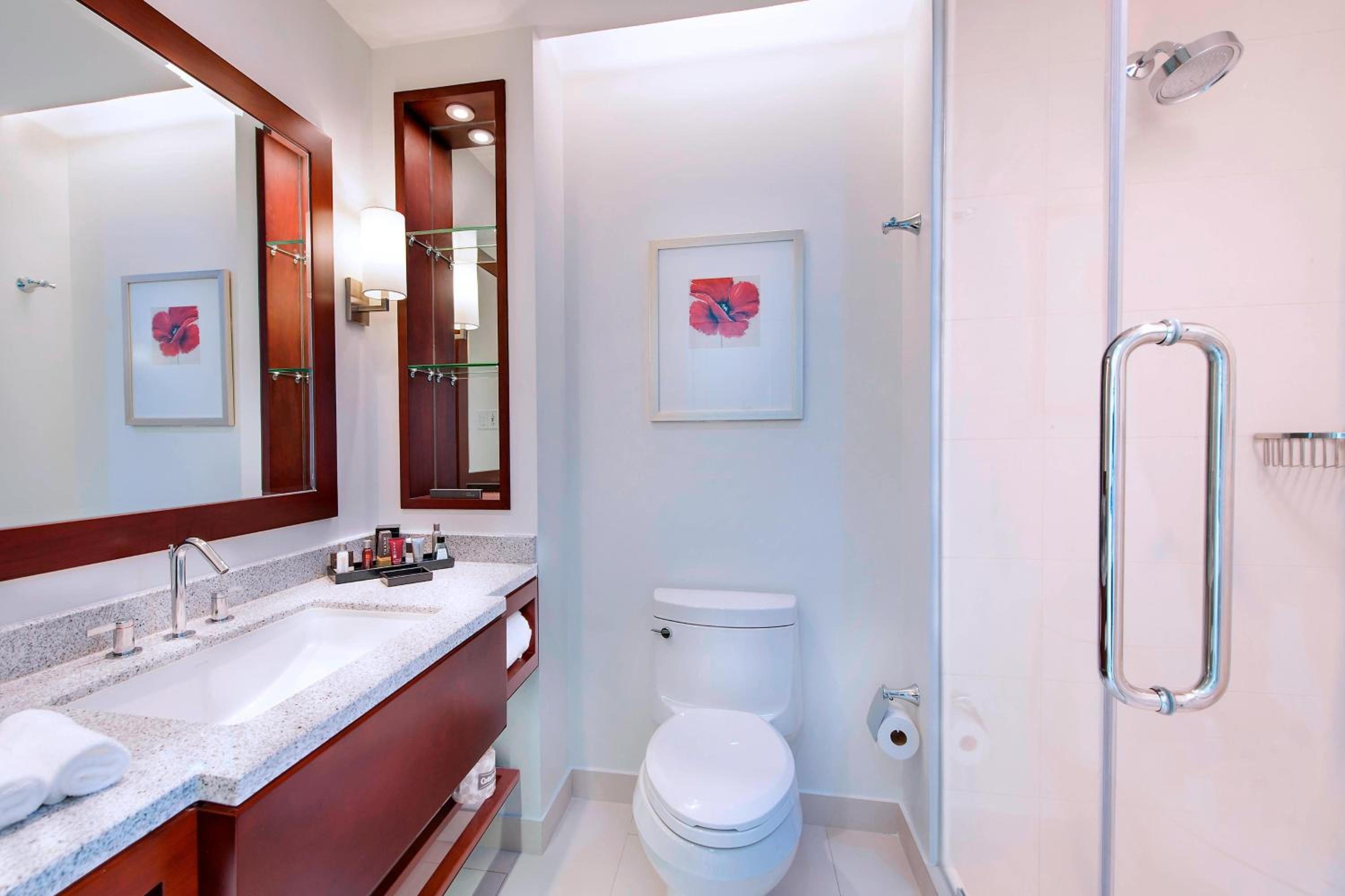 Executive Level 2 Double, Concierge level, Guest room