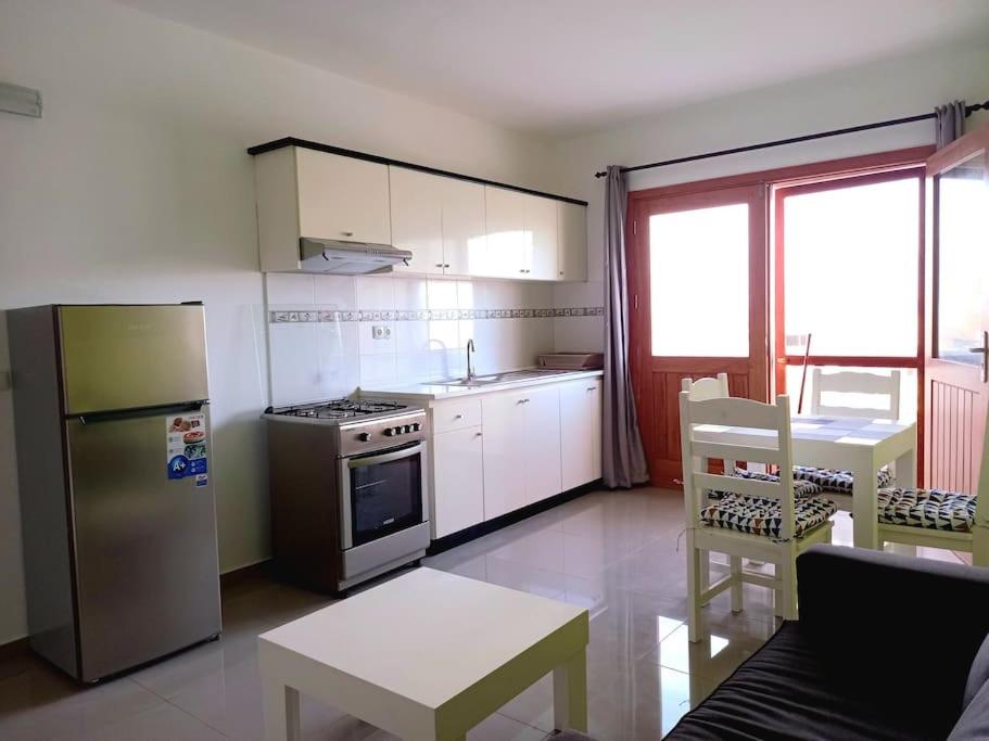 Apartment with Balcony photo 3