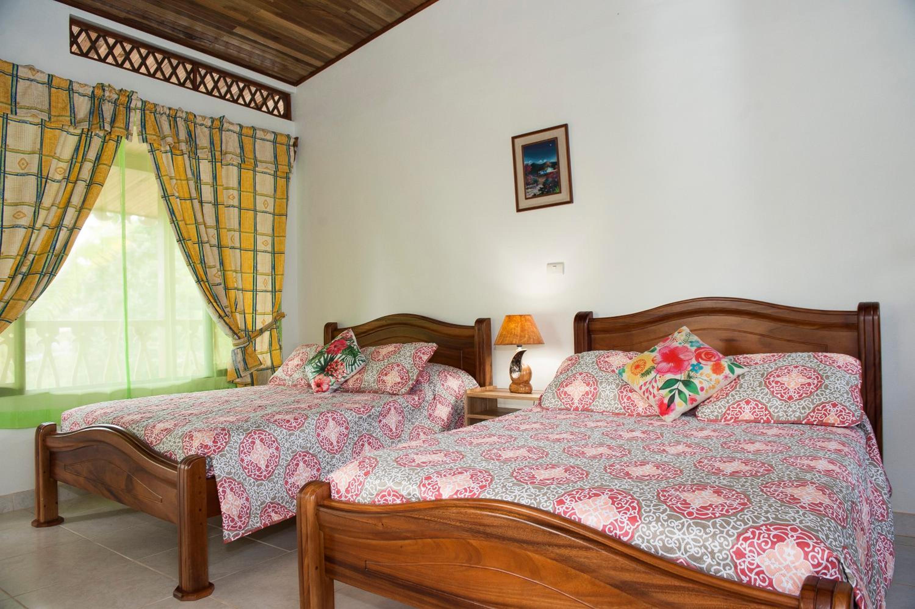Chambre Double Supérieure avec Deux Lits Doubles