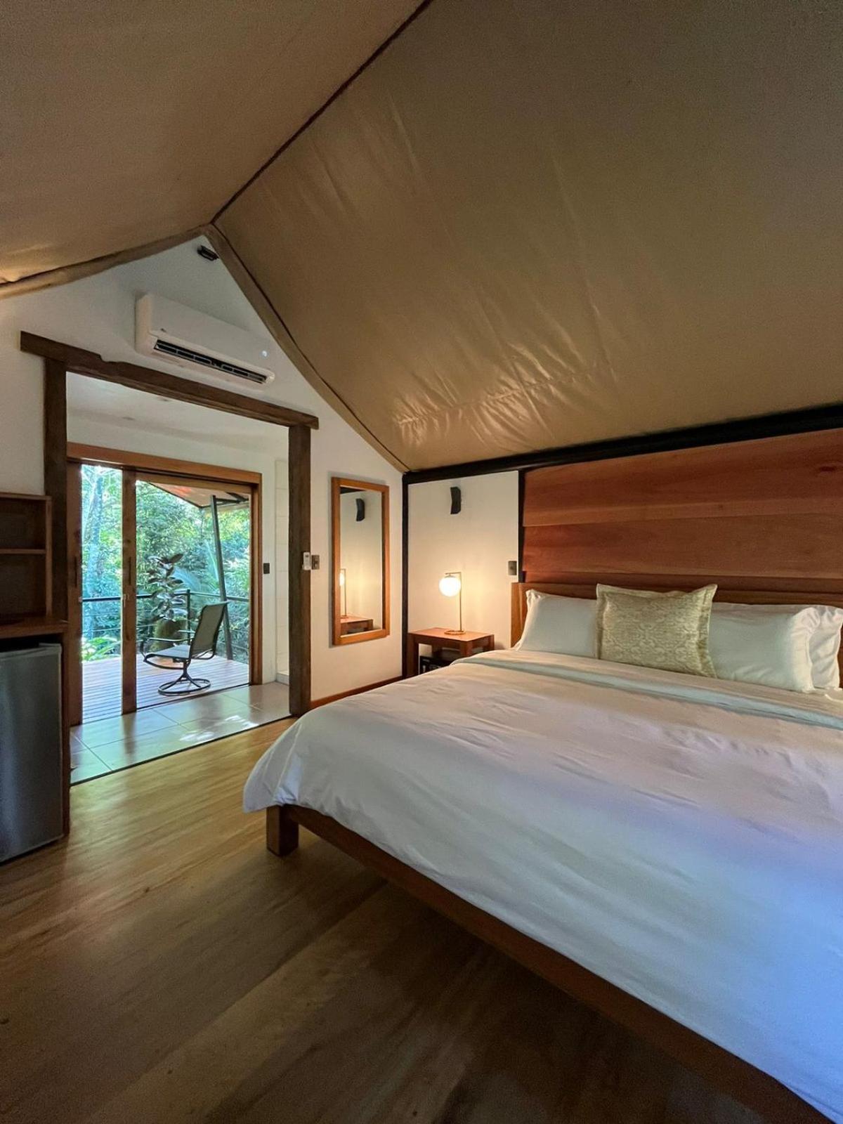 Honeymoon Glamping Tent photo 2