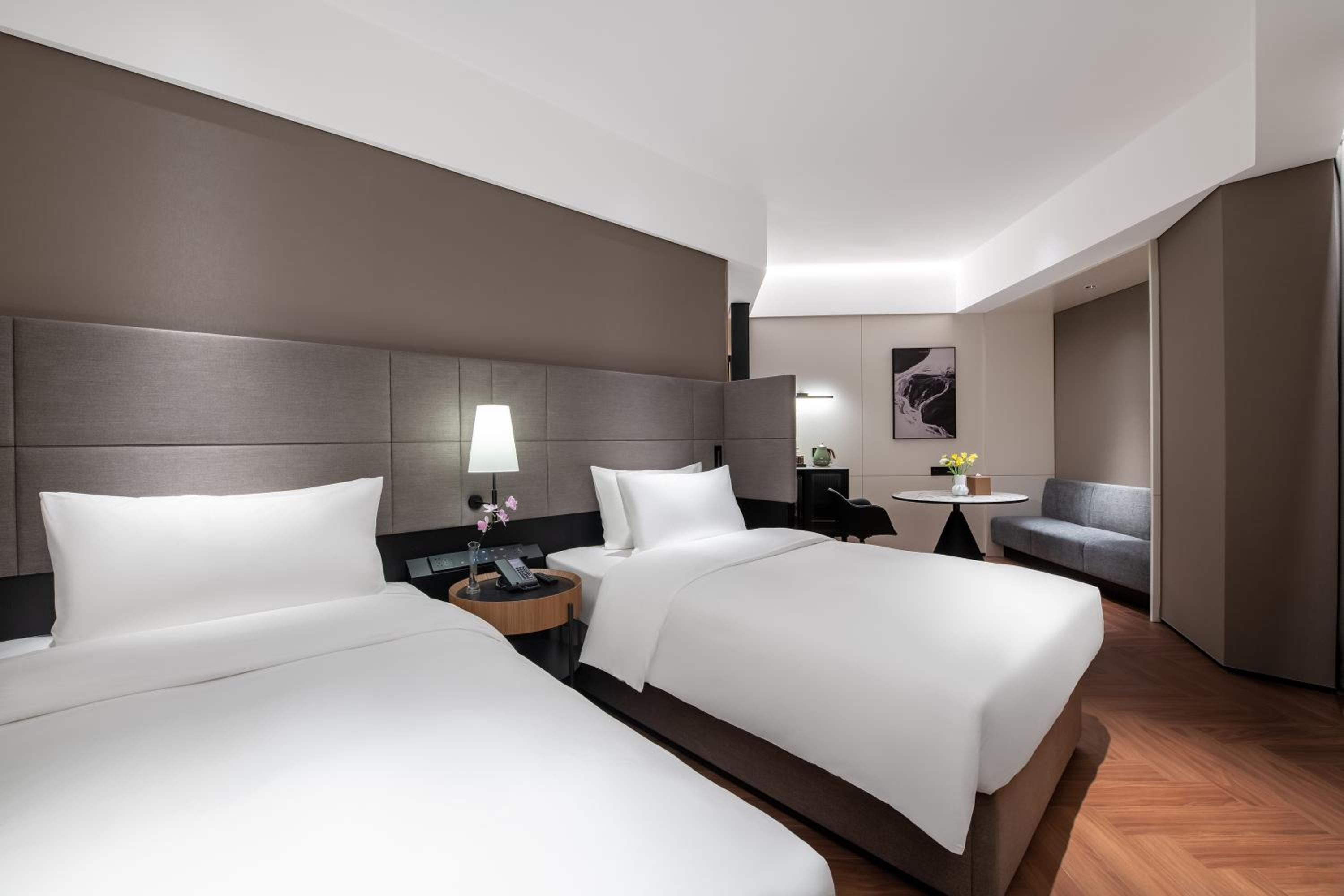 Superior Twin Room photo 2