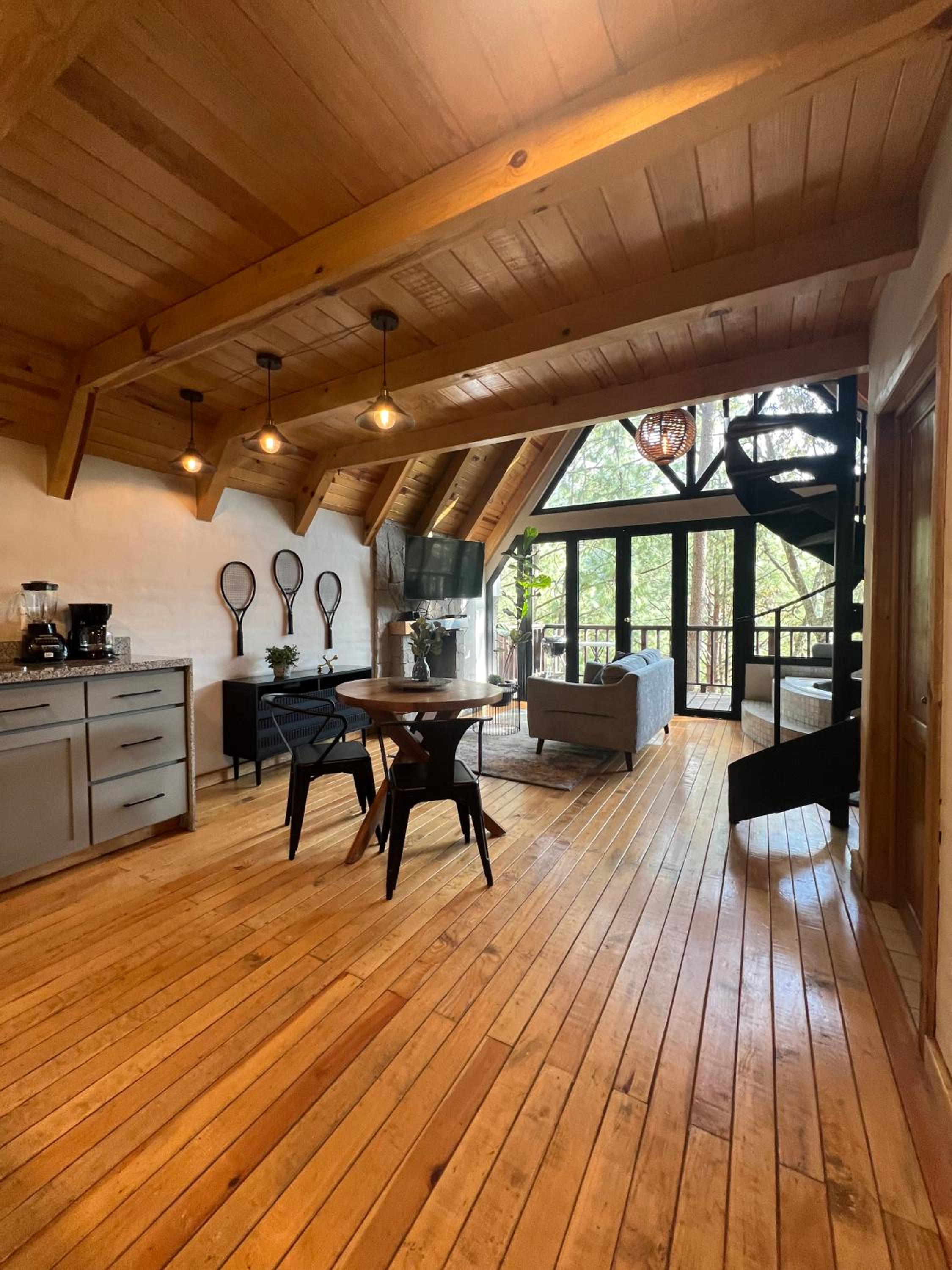 Superior Chalet photo 2