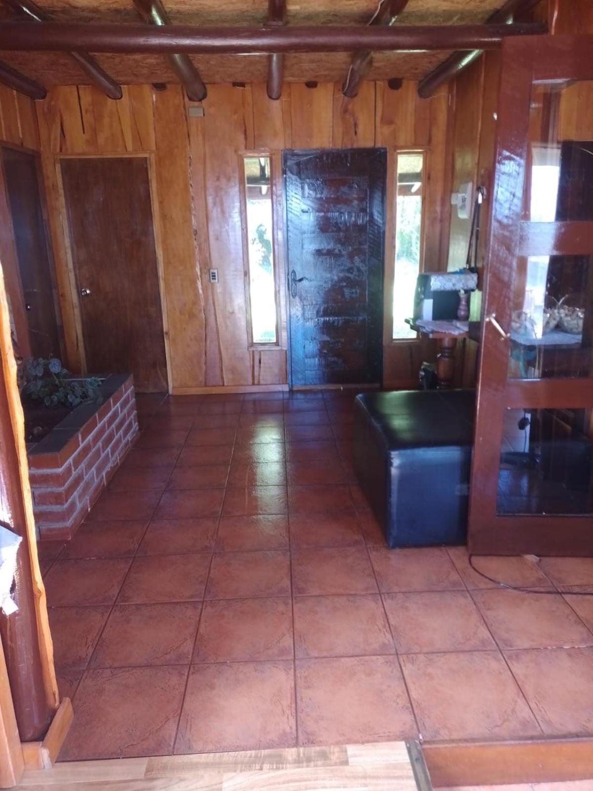 One-Bedroom House photo 2