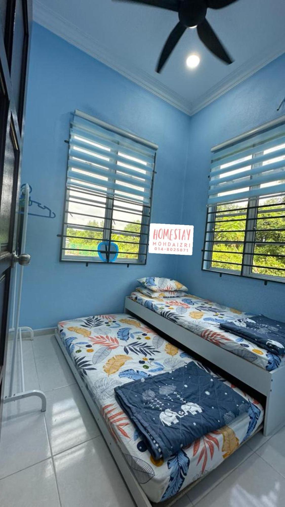 Three-Bedroom House photo 3
