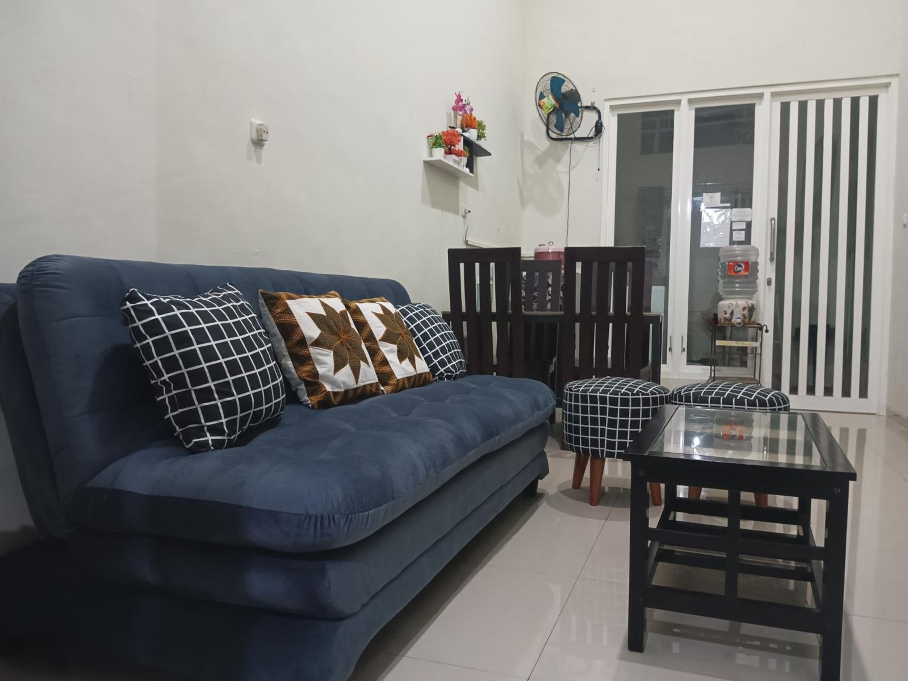 Two-Bedroom Villa - Photo 11