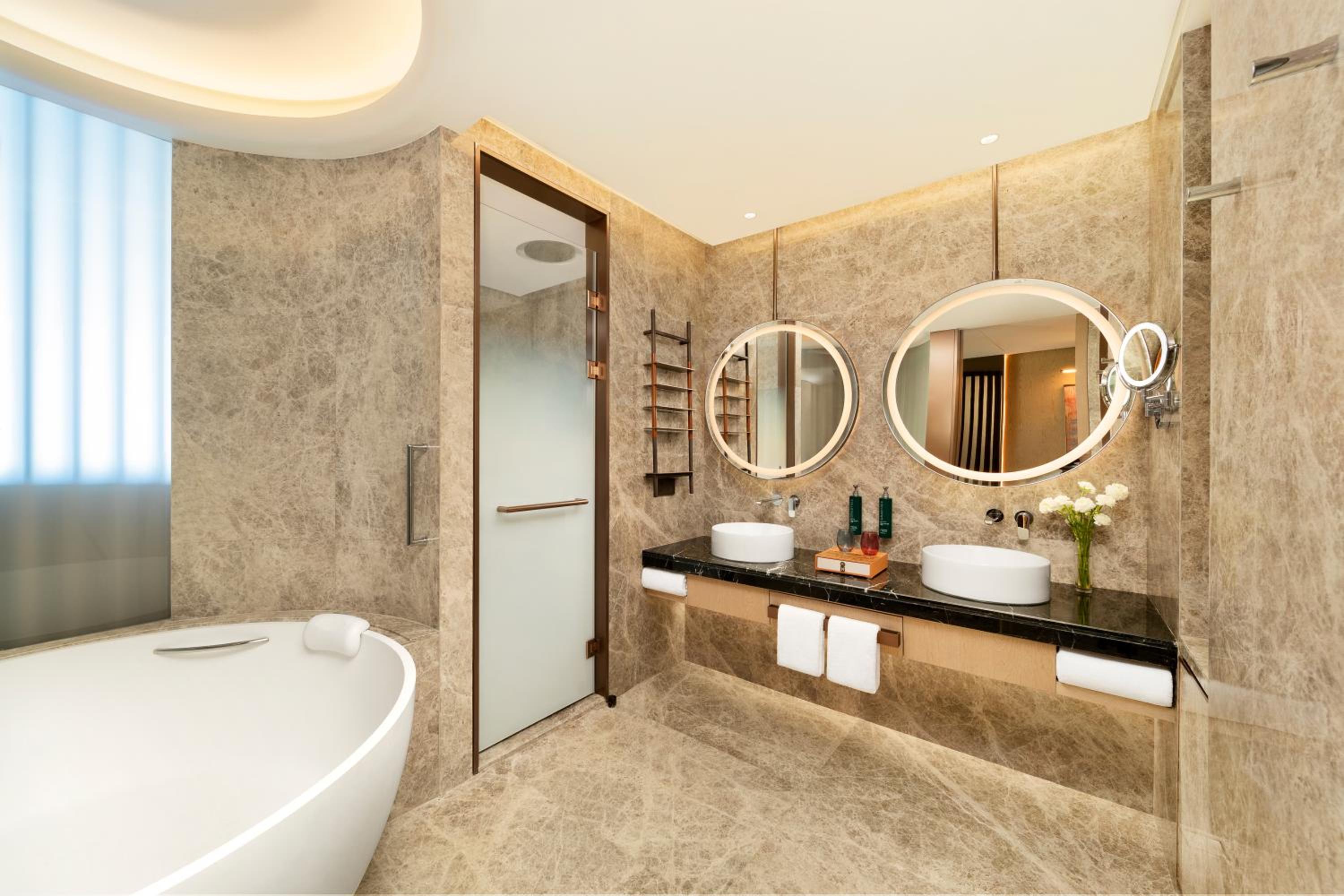 Family Duplex Suite photo 2