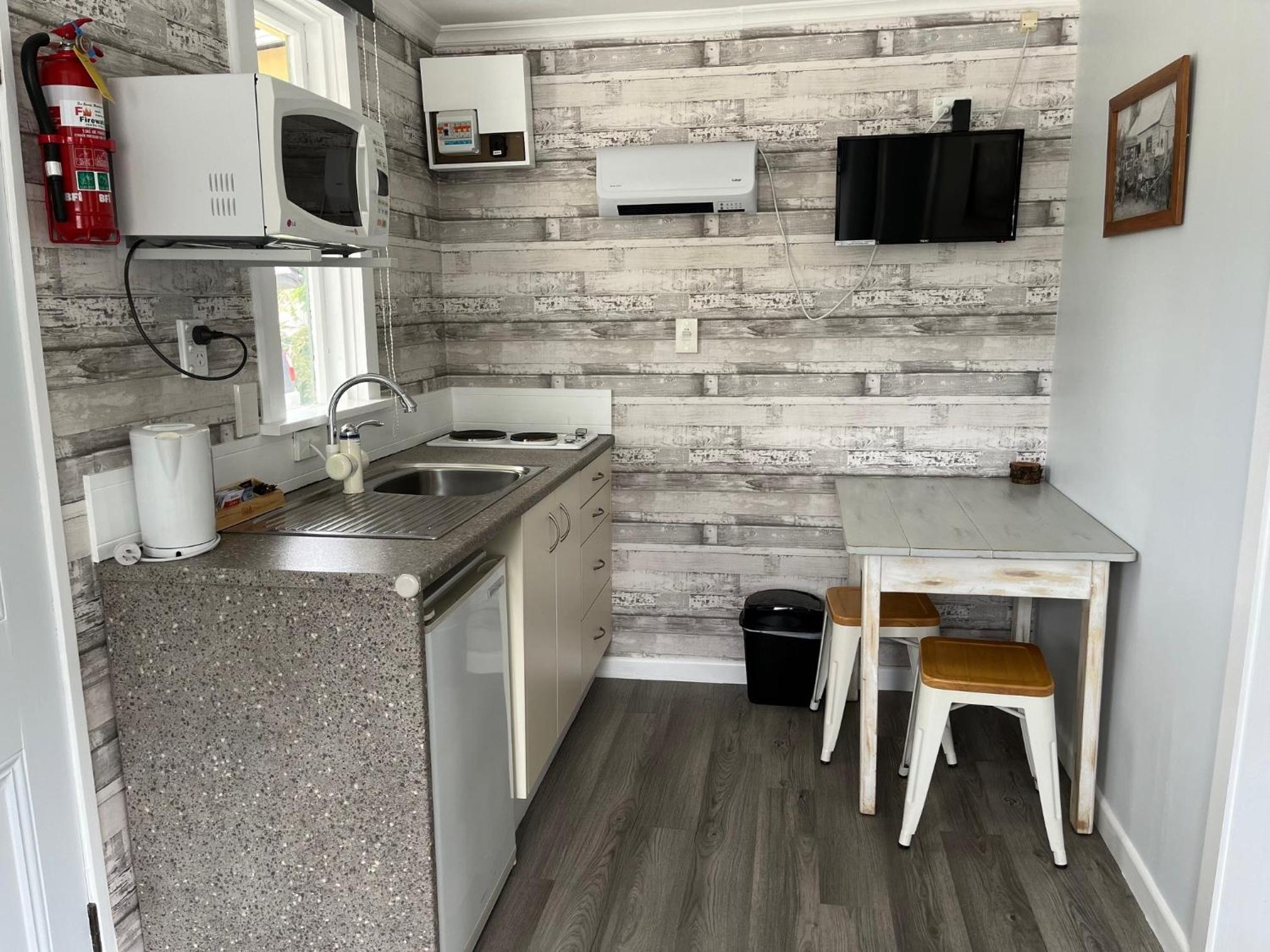 Cabin with Kitchen #1 - Photo 2