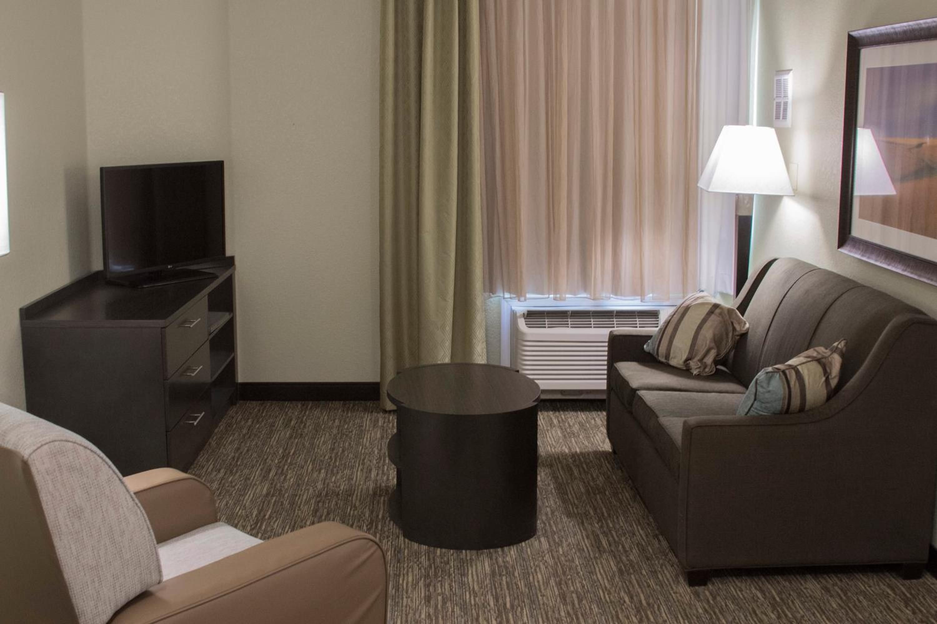 One-Bedroom King Suite with Sofa Bed - Photo 10
