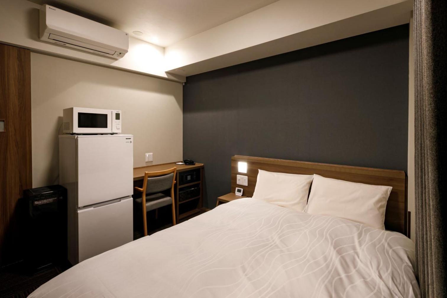 Double Room - Non-Smoking - No Daily Cleaning	 photo 2