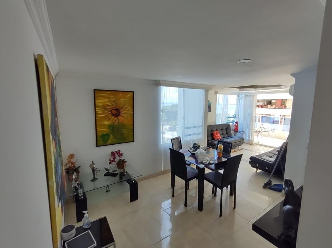 Apartment with Balcony photo 1