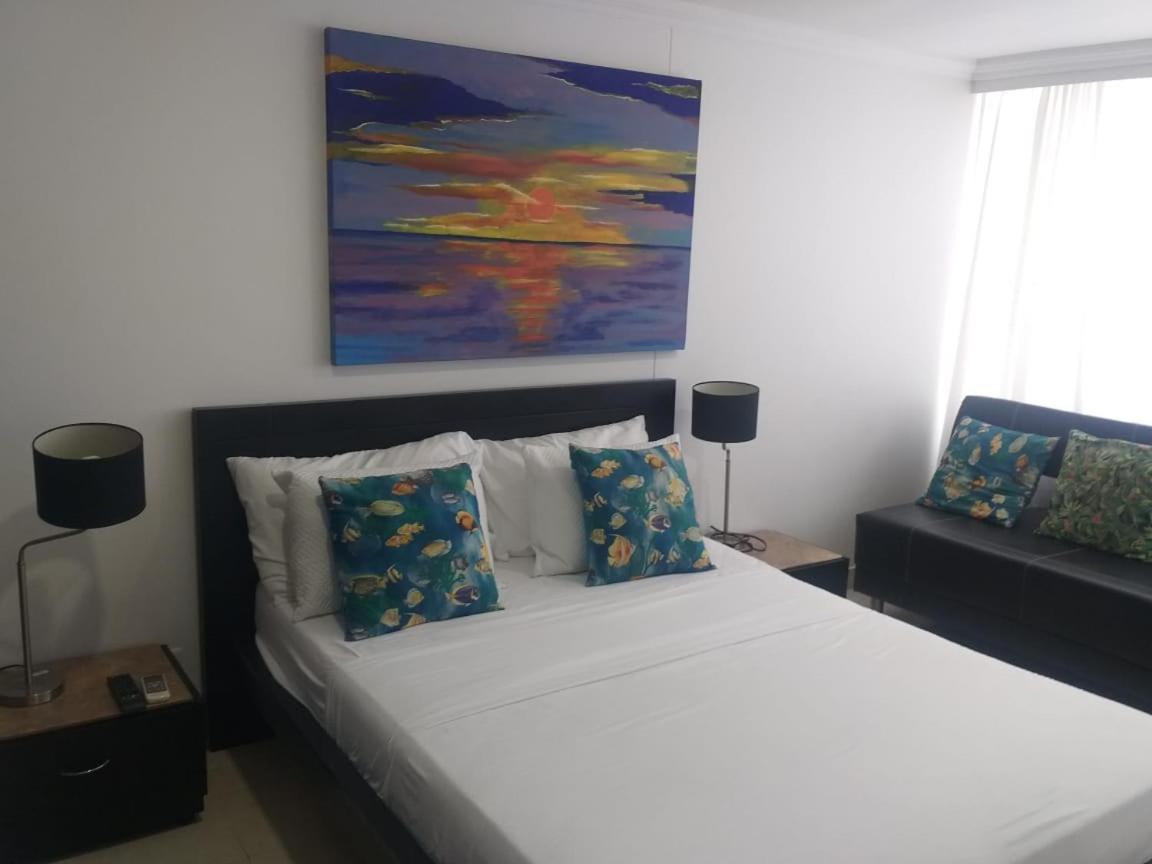 Apartment with Balcony photo 2