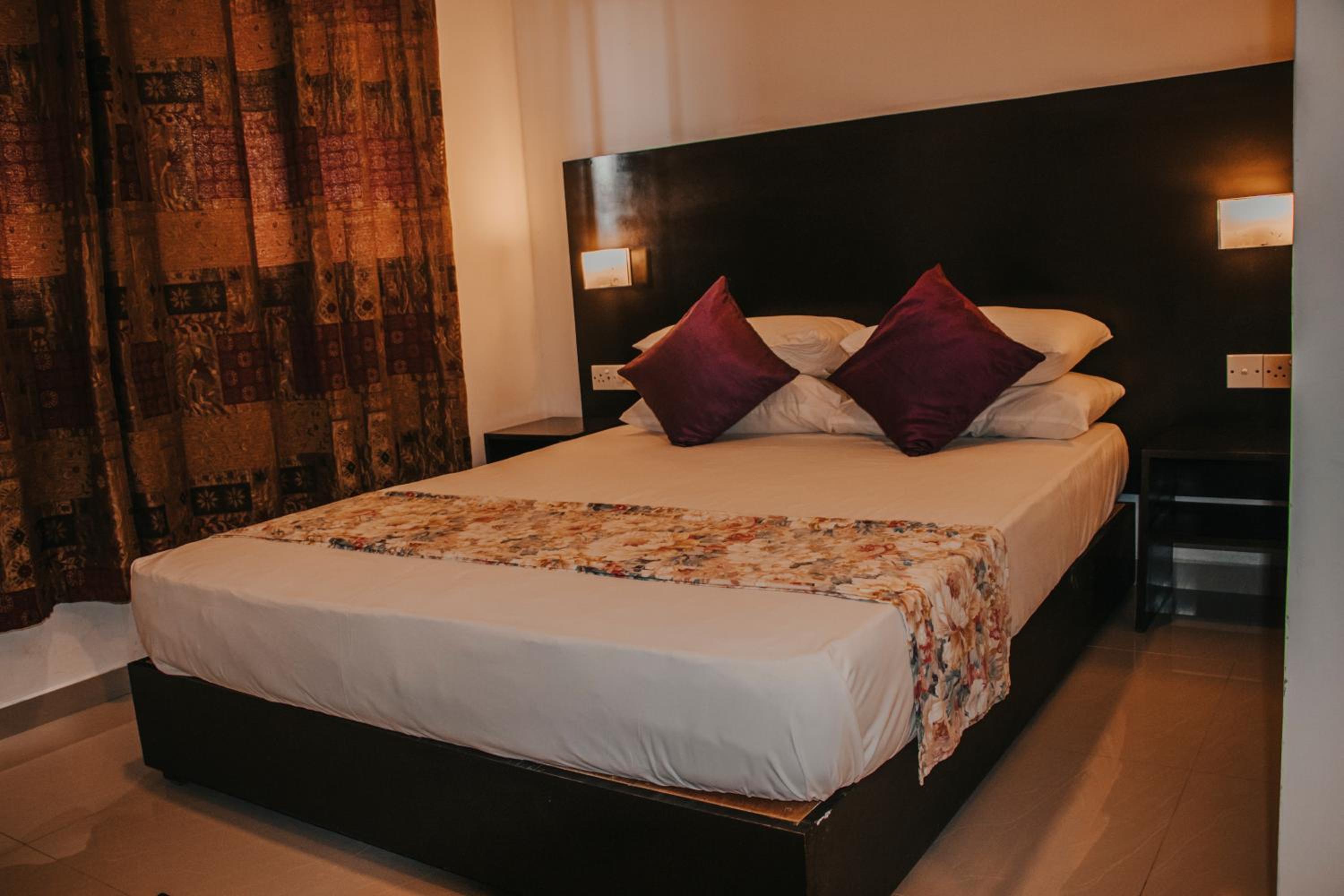 Double Room With Garden View - Photo 2