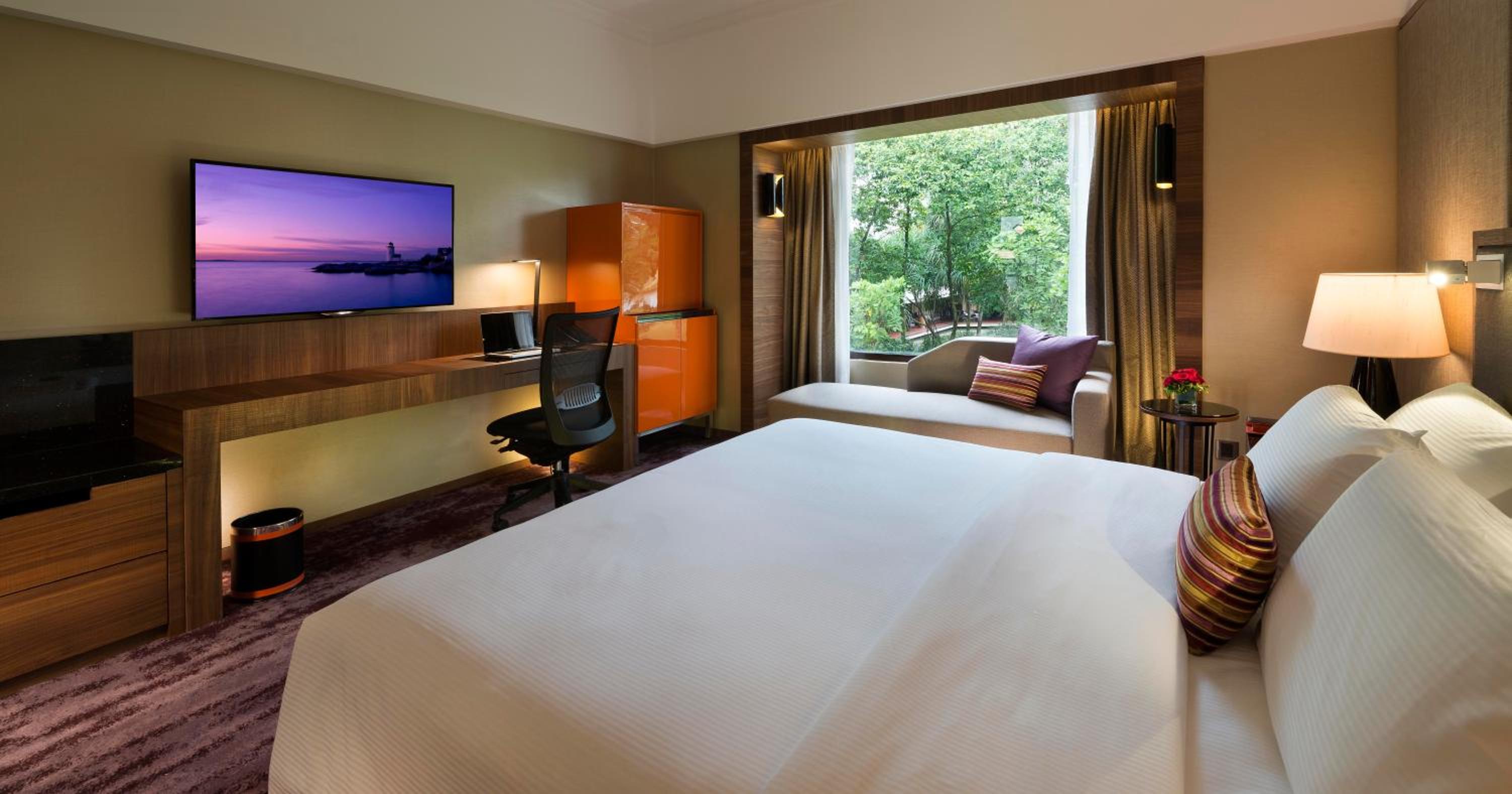 Executive Deluxe Twin Room - Photo 3
