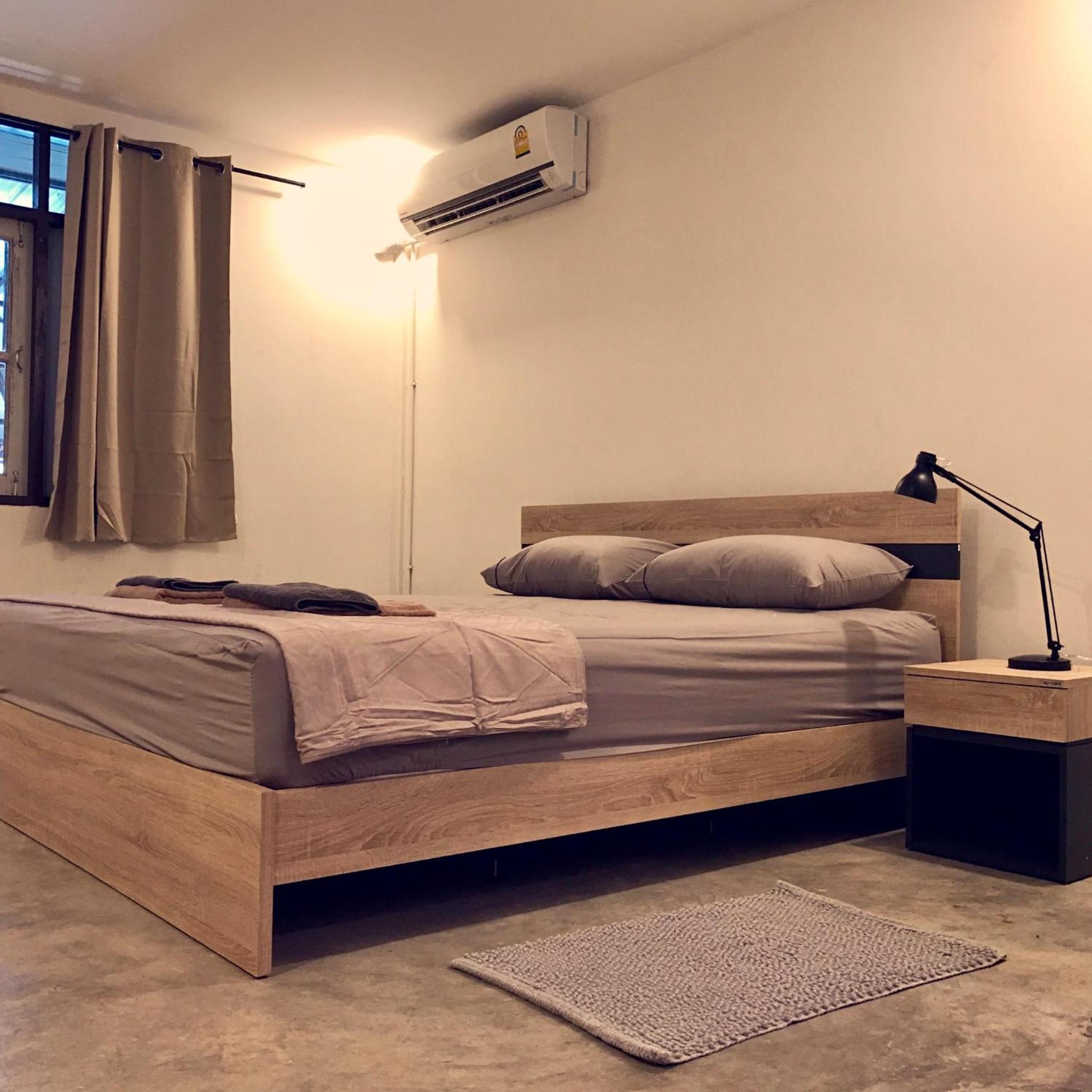 Budget Double Room - Photo 4
