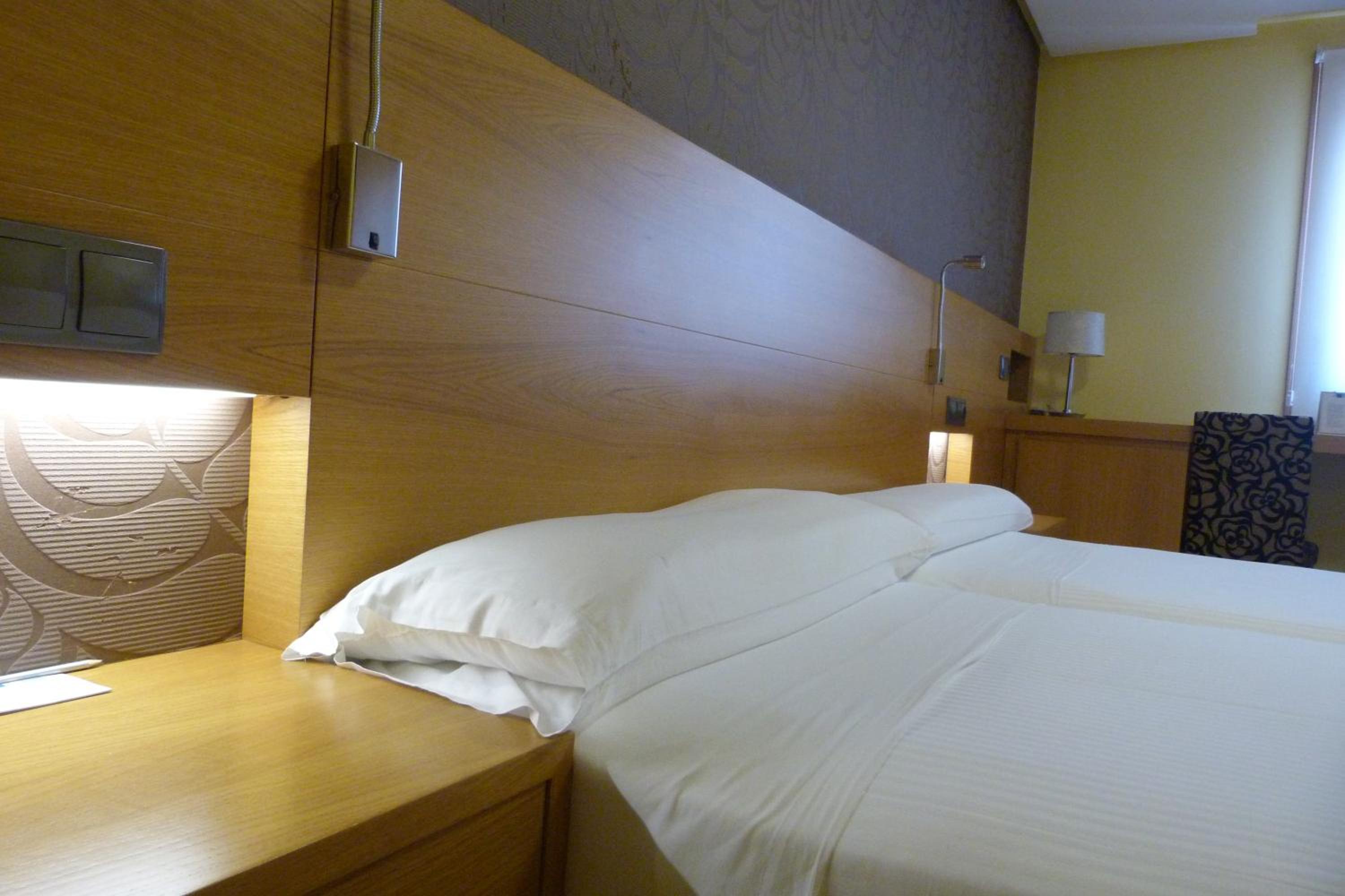 Single Room photo 3