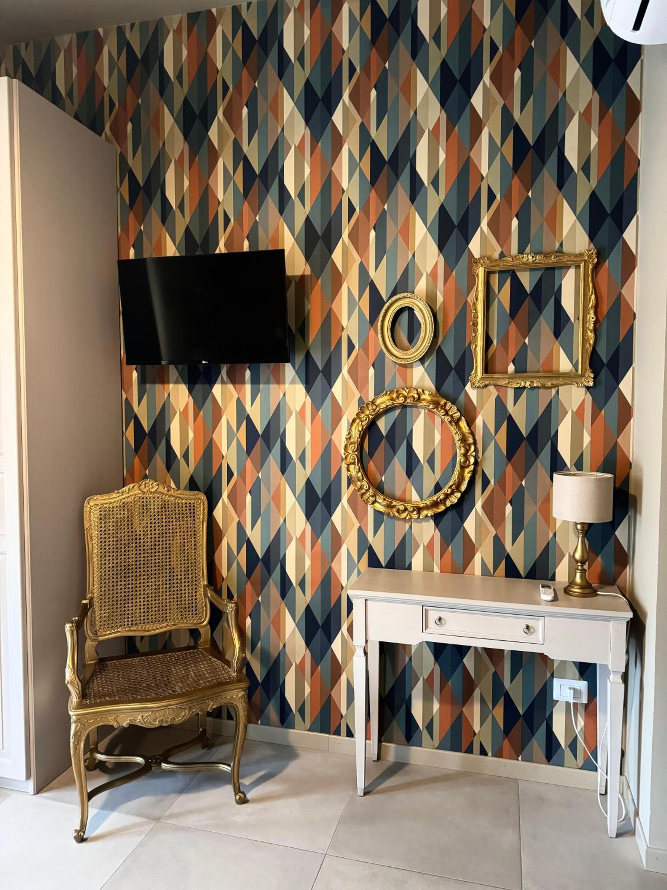 Deluxe Double Room with Balcony and Sea View