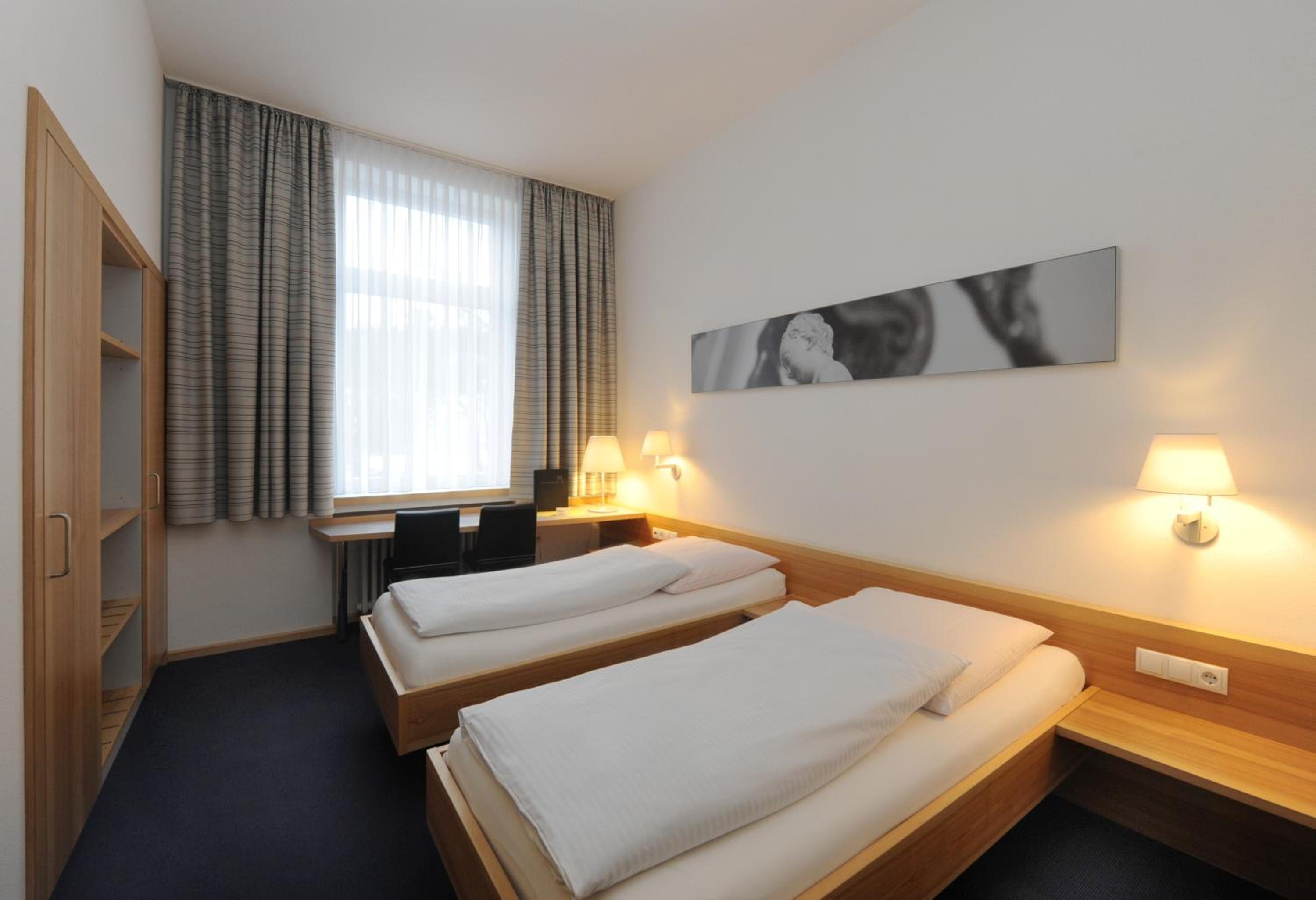 Twin Room with Private Bathroom