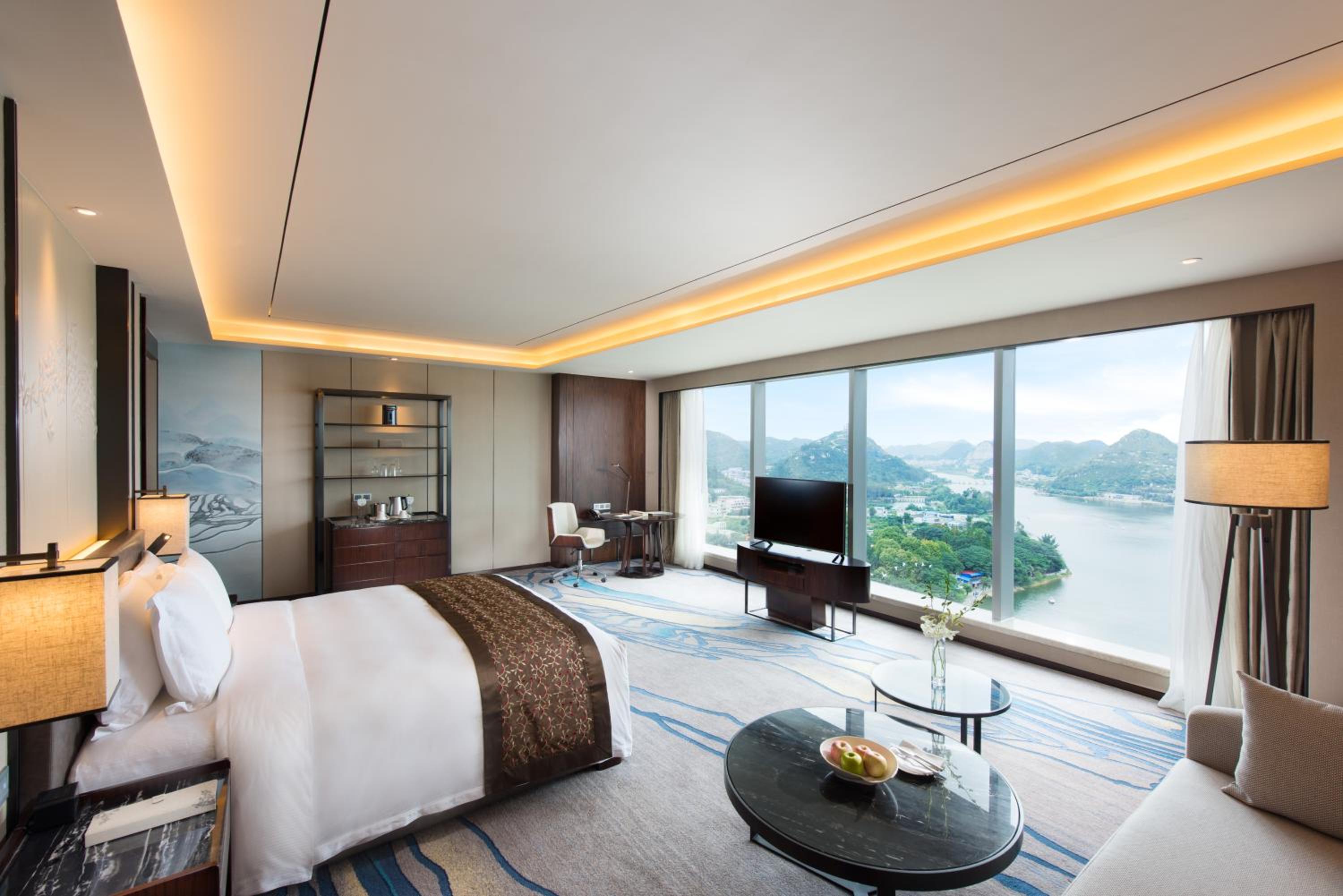 Premier Executive Room with Lake View