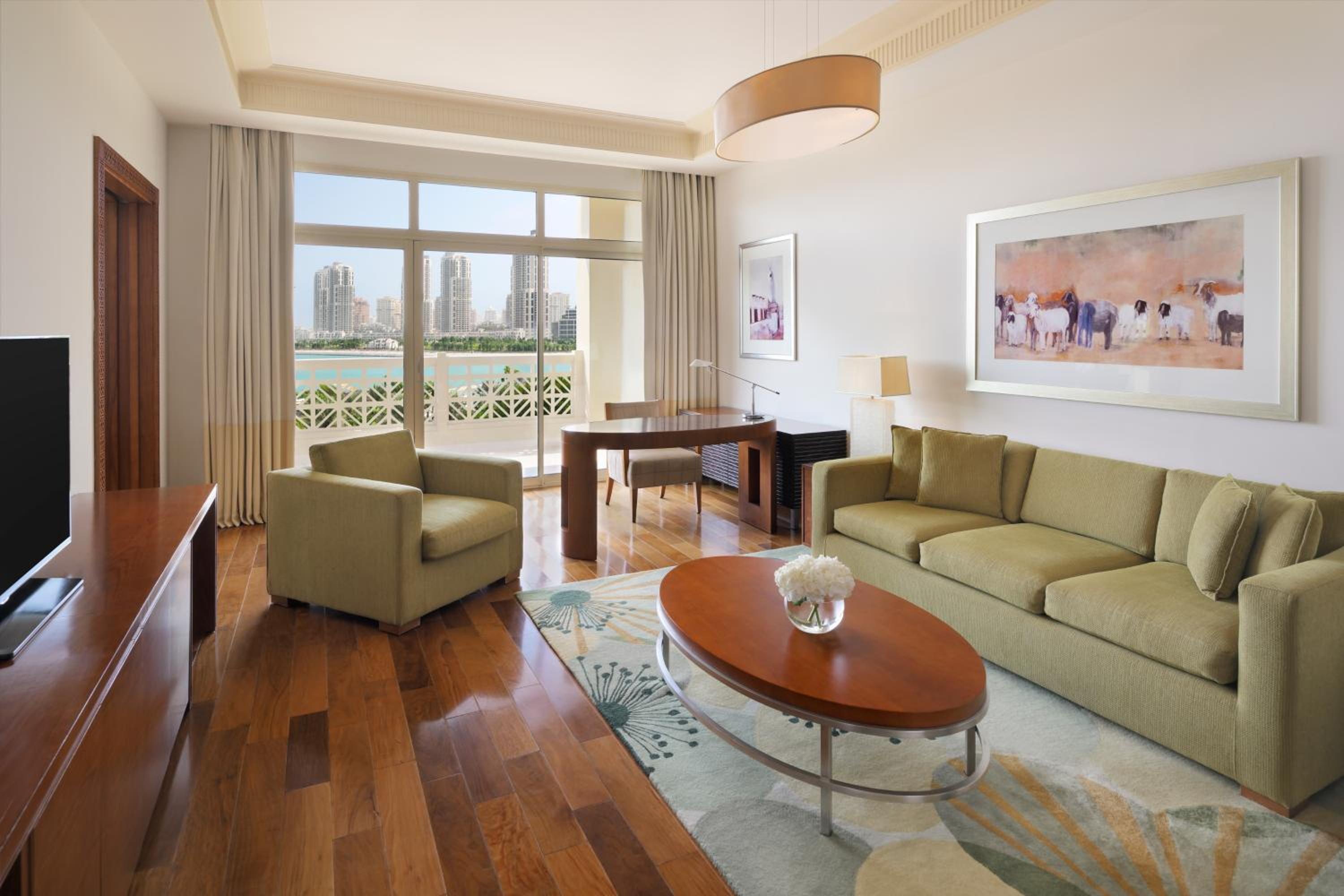Grand King Suite - Photo 5