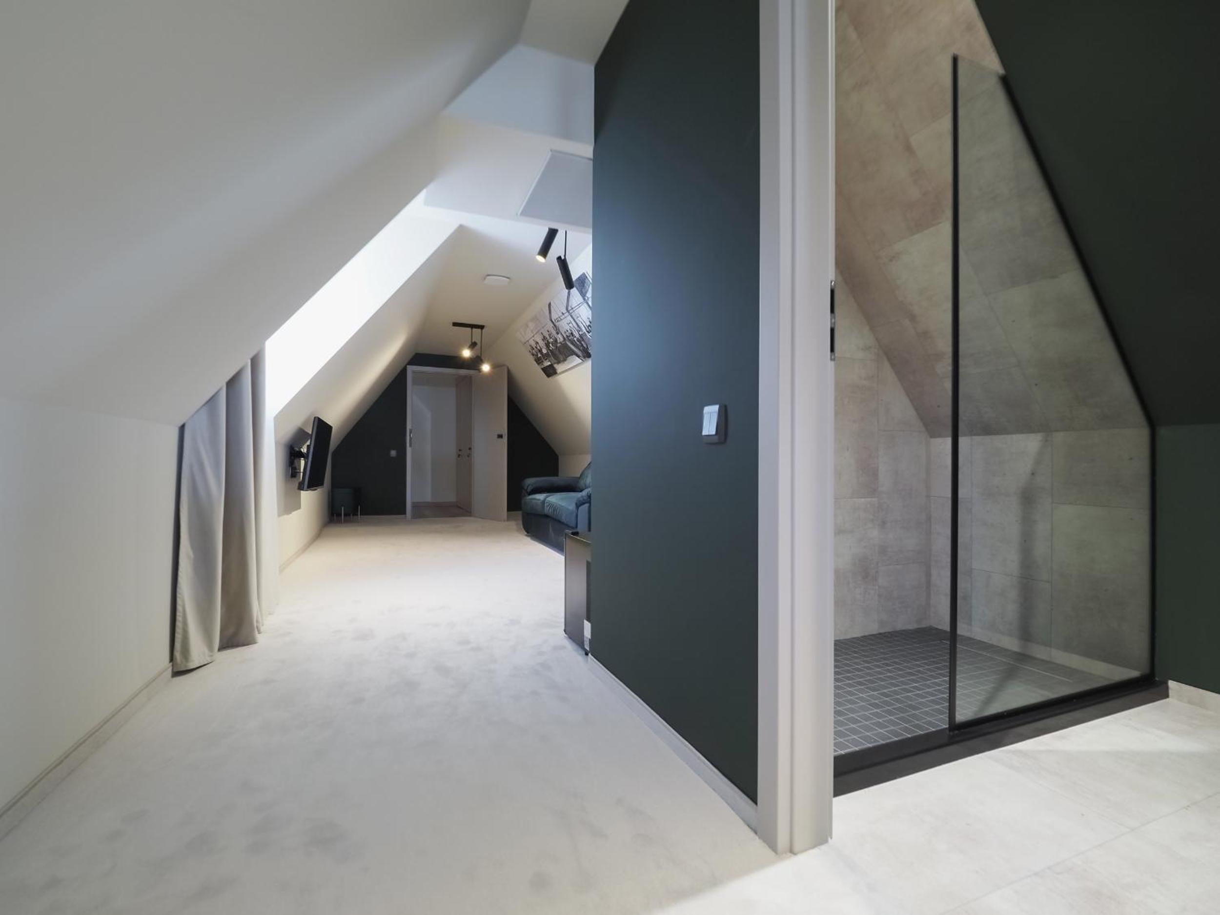 Apartment - Photo 3