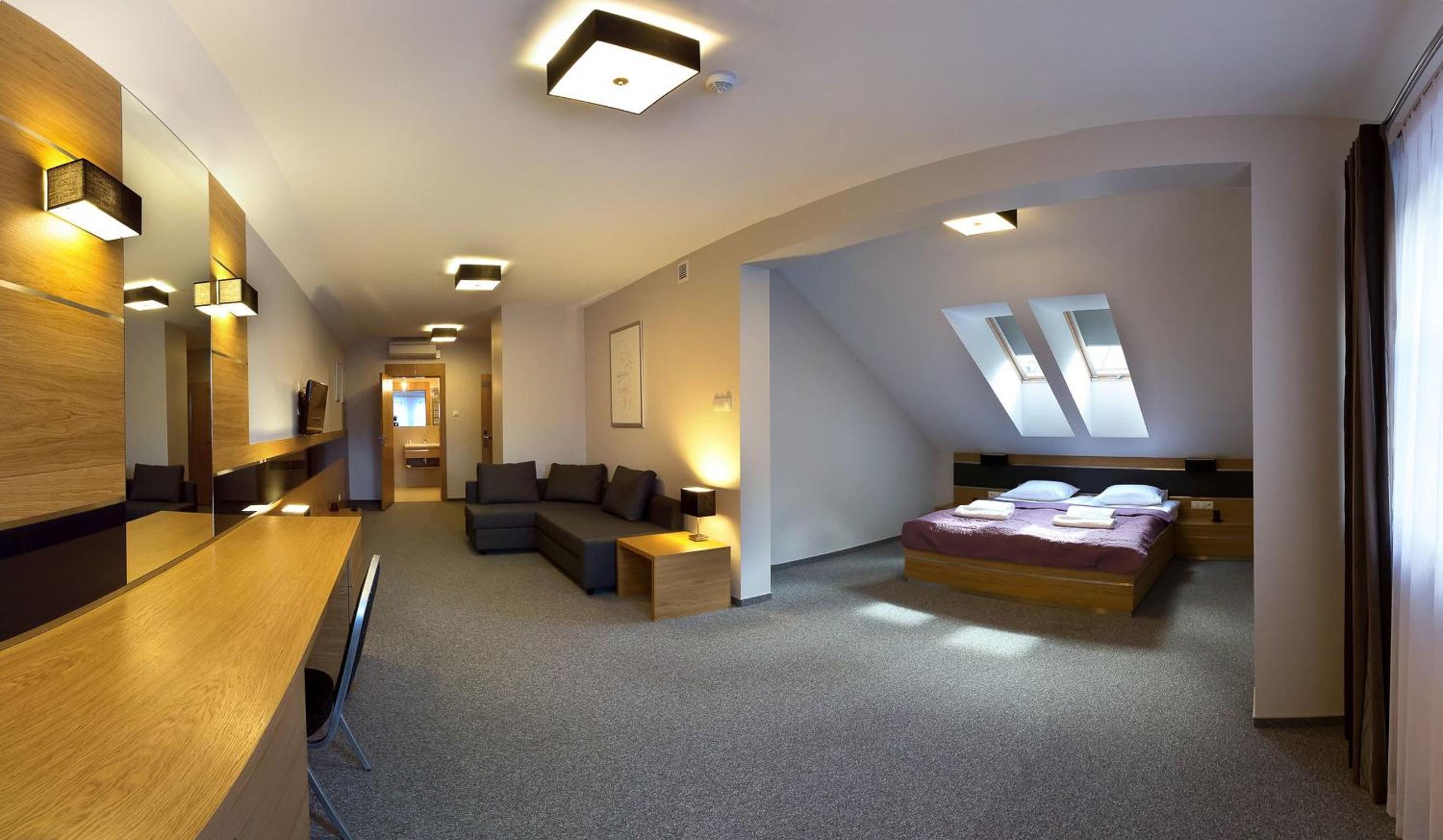 Deluxe Double Room - Photo 3