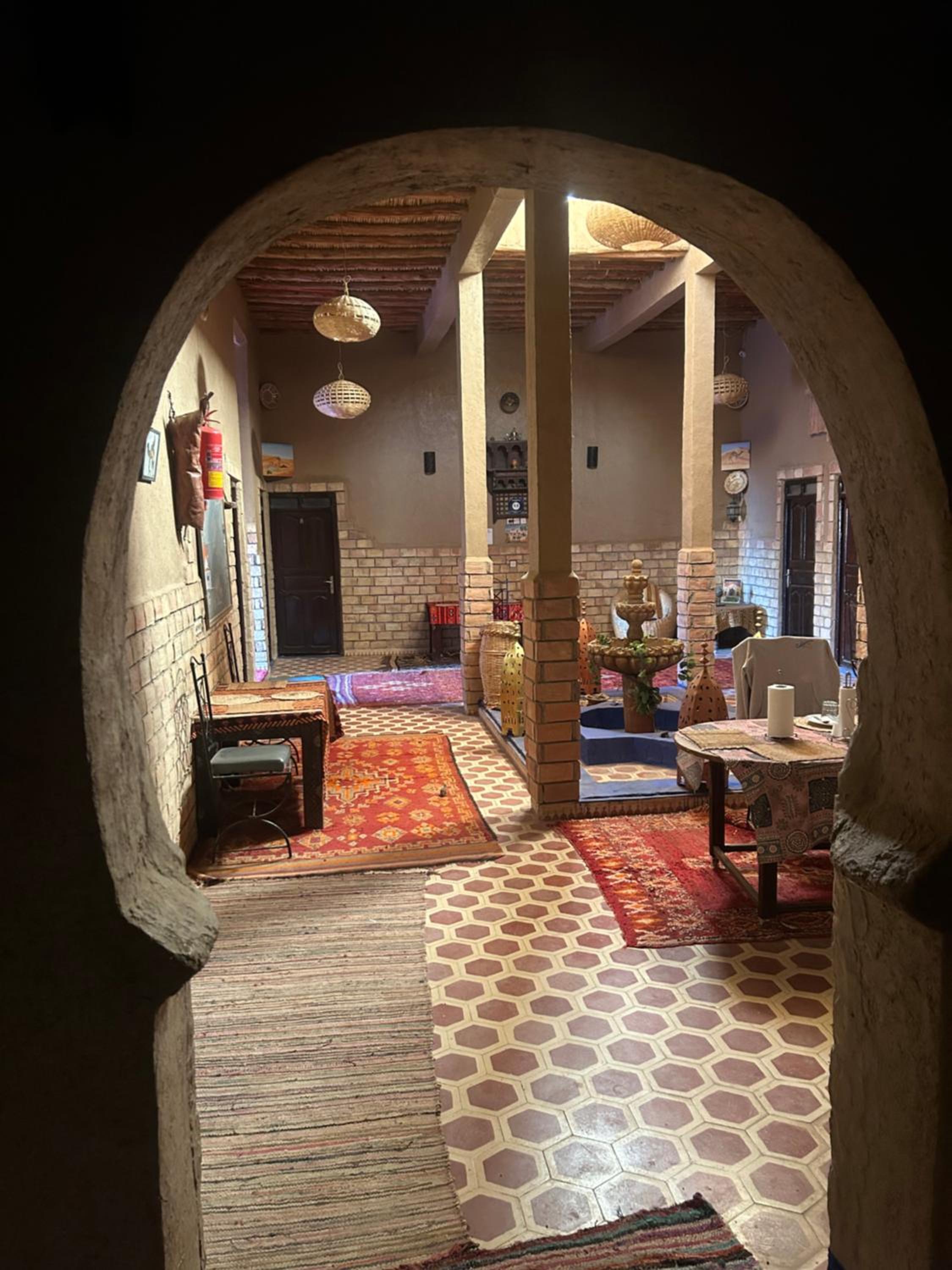 Standard Double Room - Photo 8