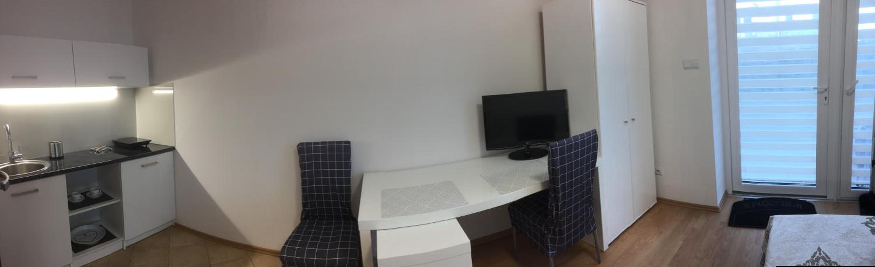Double Room - Photo 1