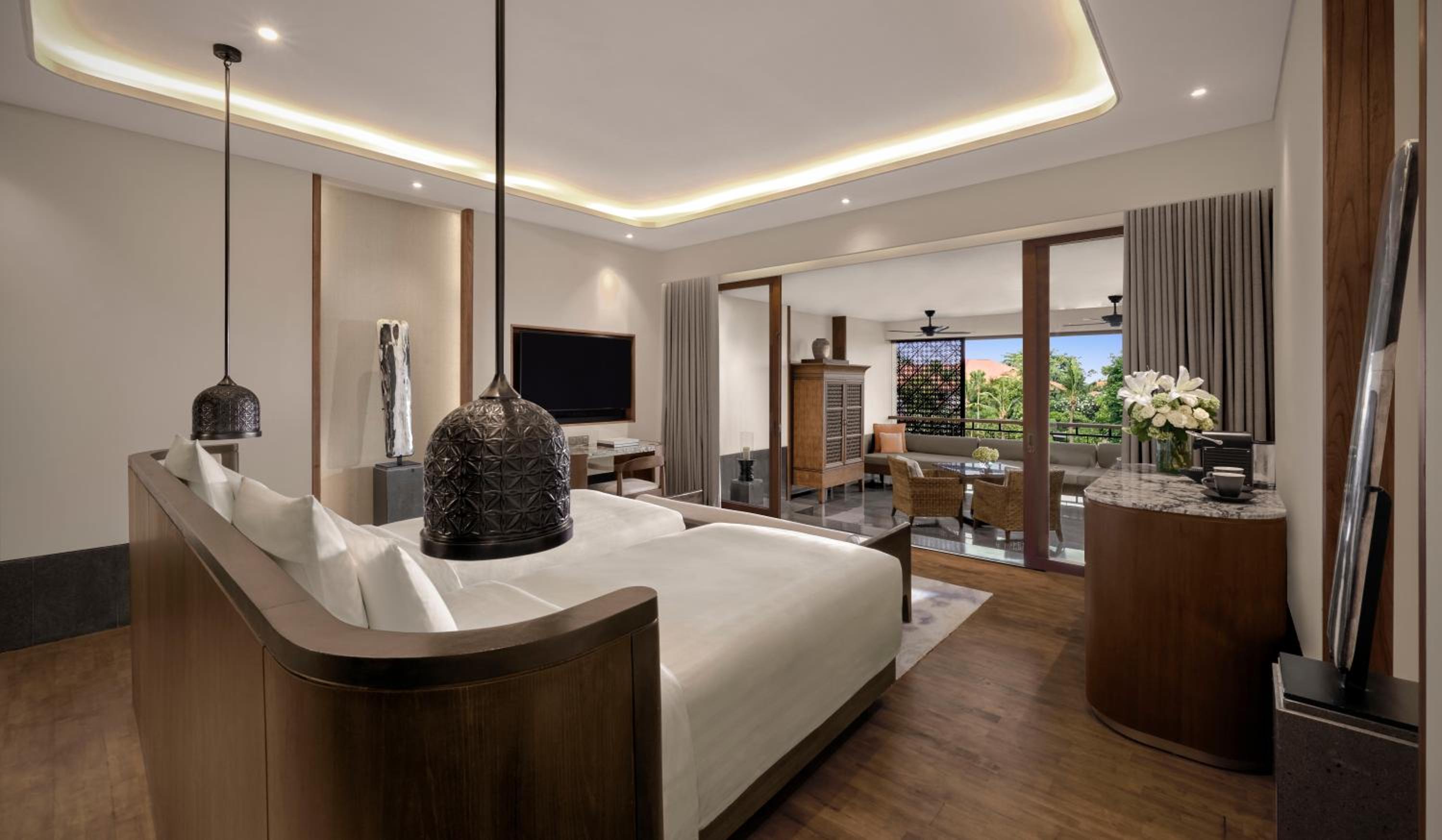 Junior Twin Suite with Garden View