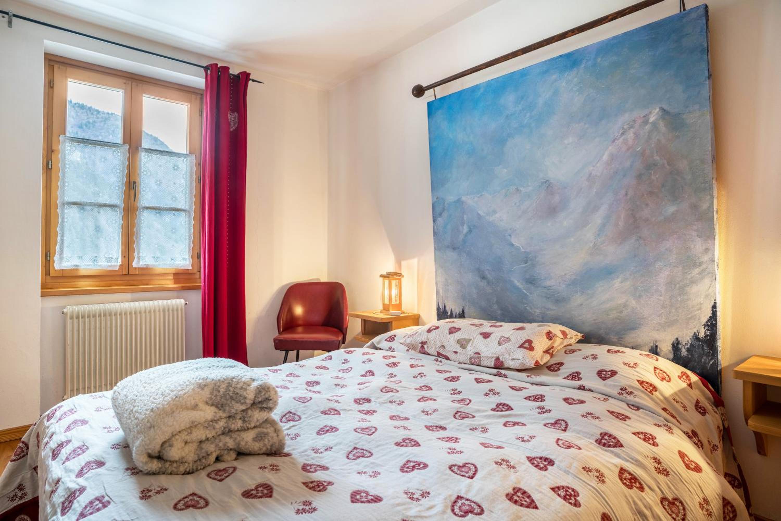 Superior One-Bedroom Apartment with Balcony