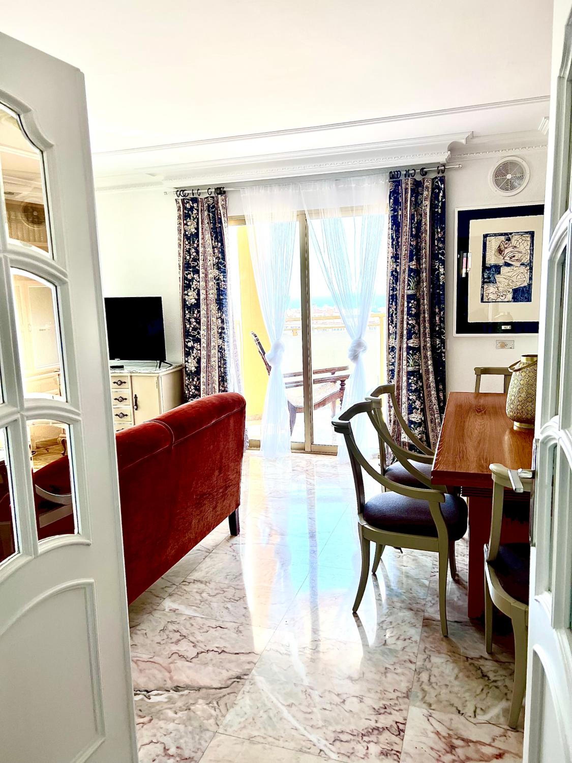 Apartamento Deluxe 10° A