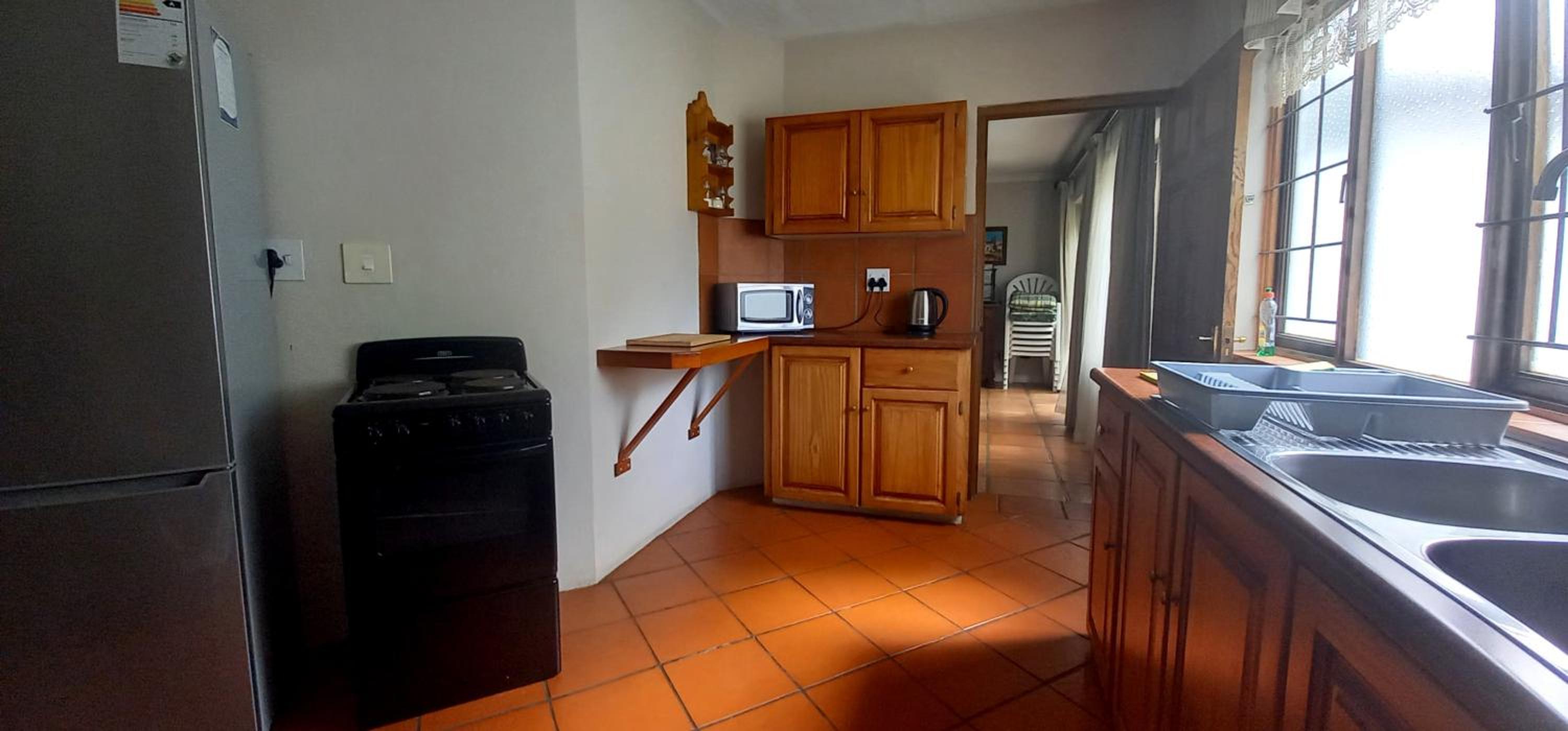 Suite - Photo 14