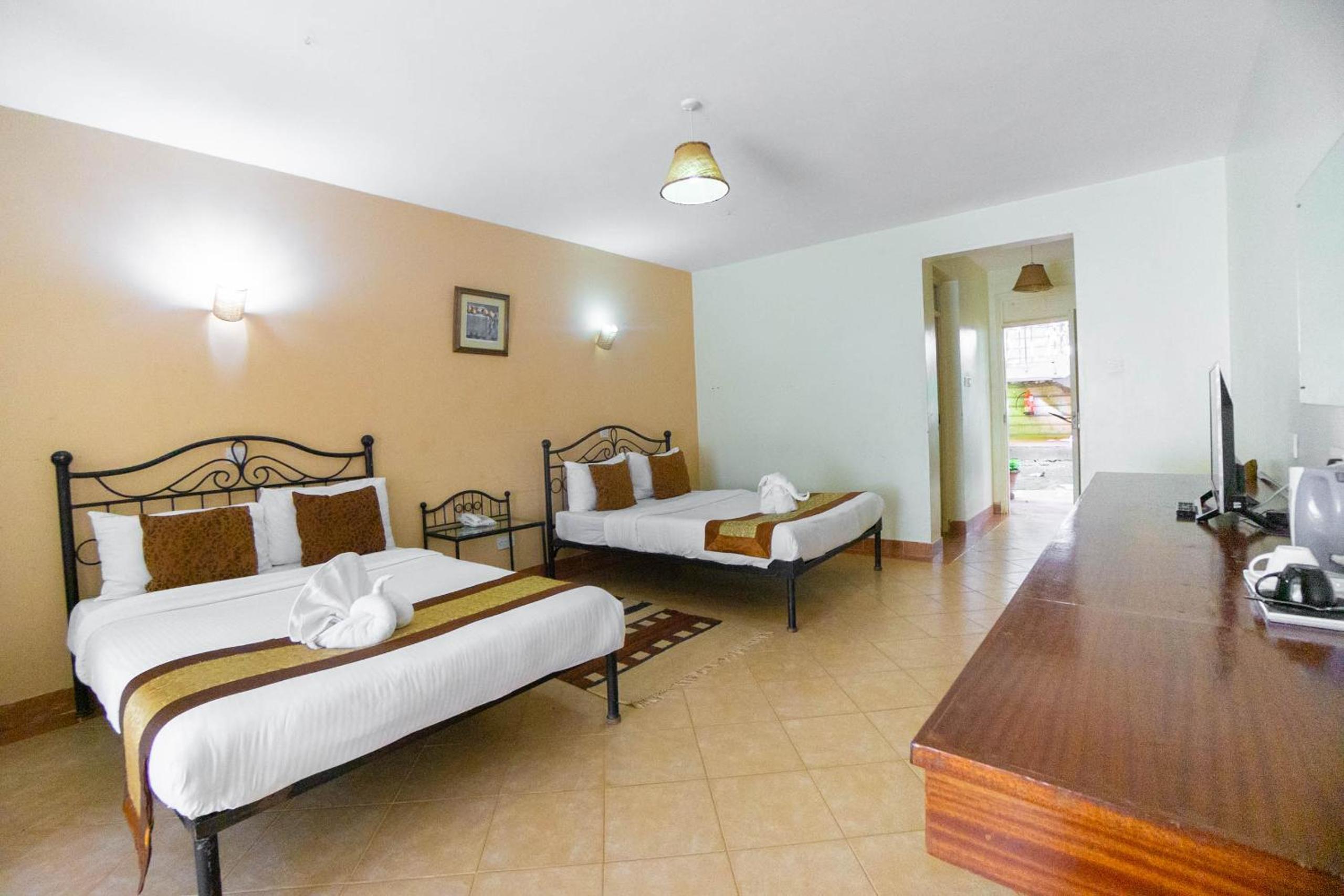Deluxe Twin Room - Photo 3